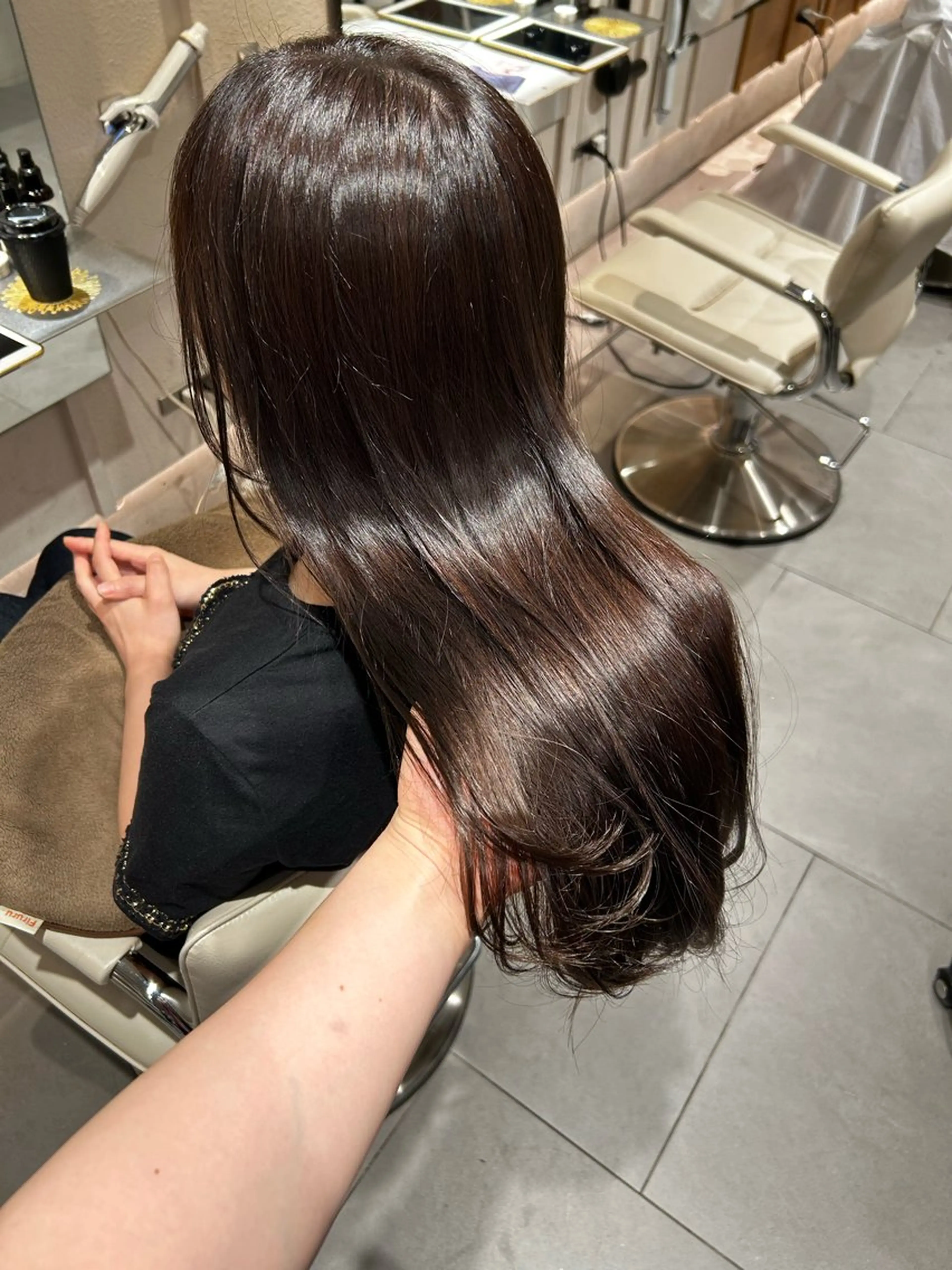 セミロング カラー ヘアカラー トリートメント 艶感/ナチュラル 🌿マアヤのヘアスタイル