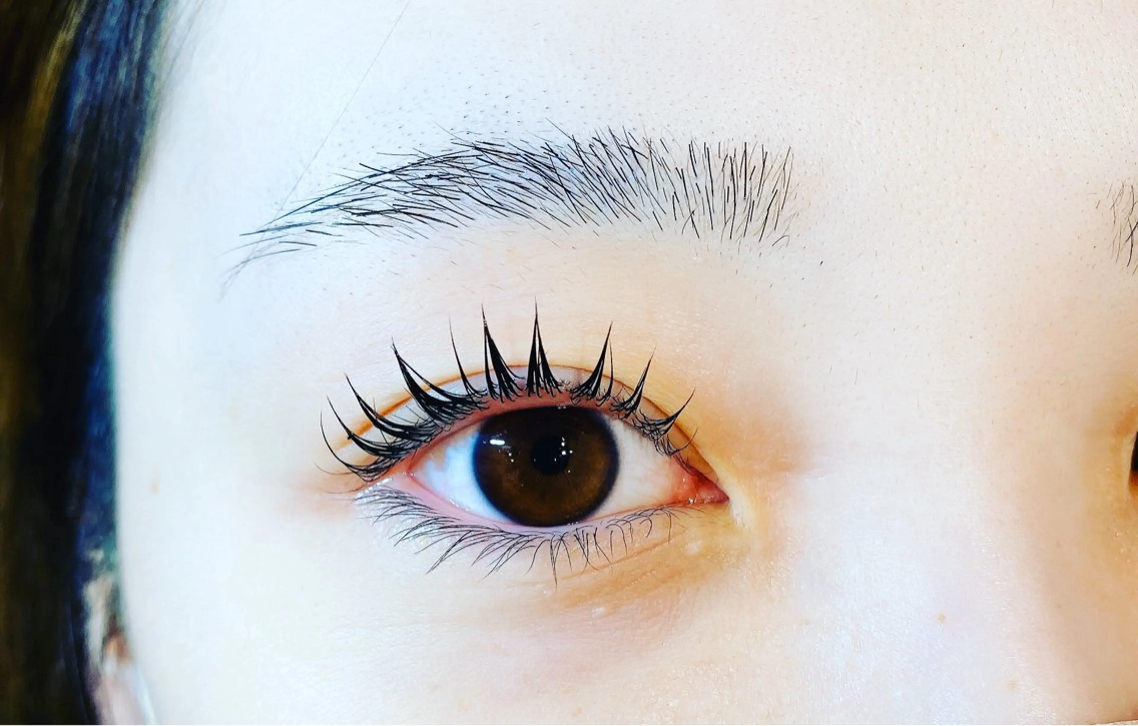 最新LEDライト使用💡ボリュームラッシュ👁️の写真