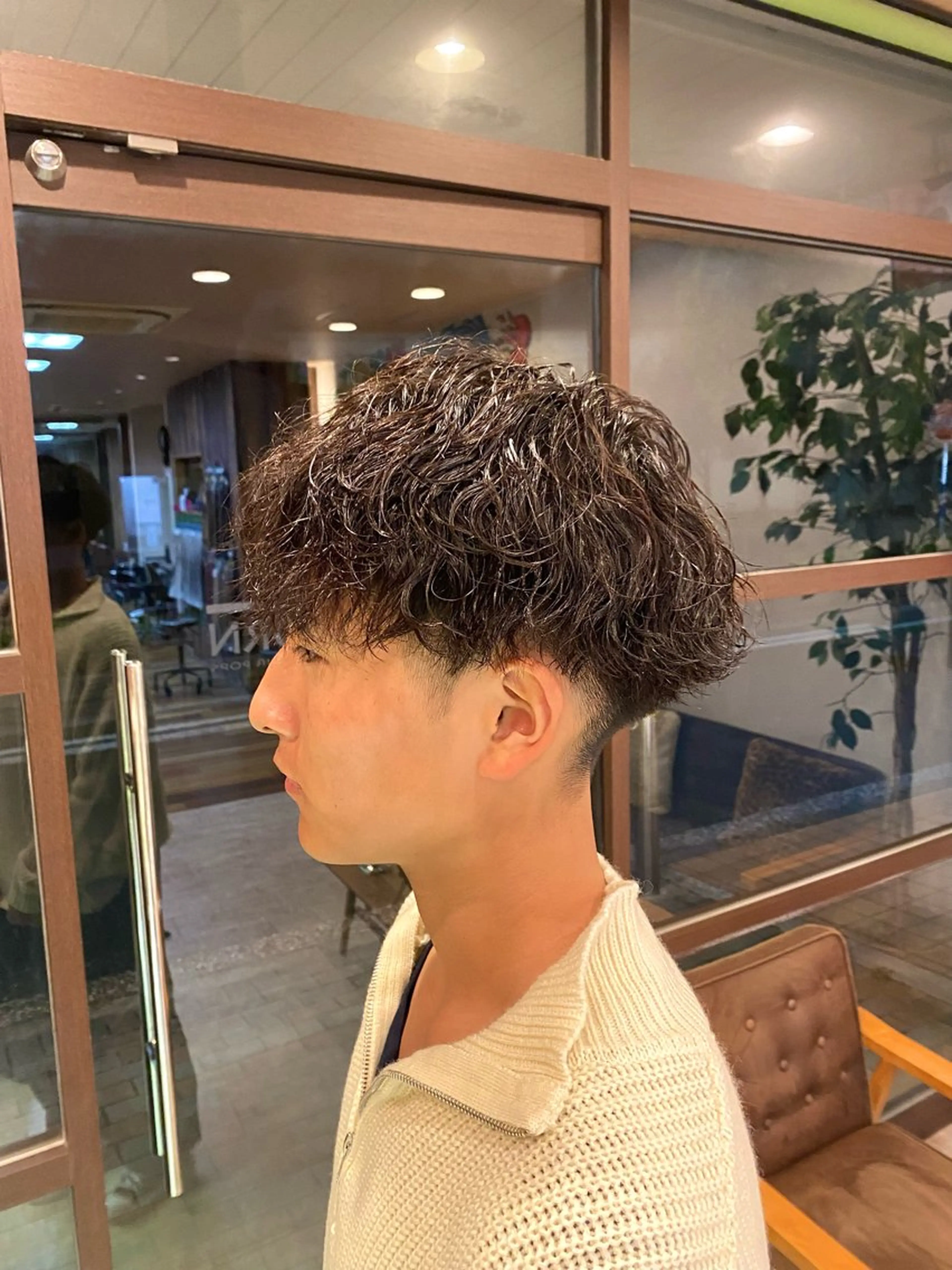 ショート パーマ 曲がる縮毛矯正🌀 篠崎蓮　金沢文庫のヘアスタイル