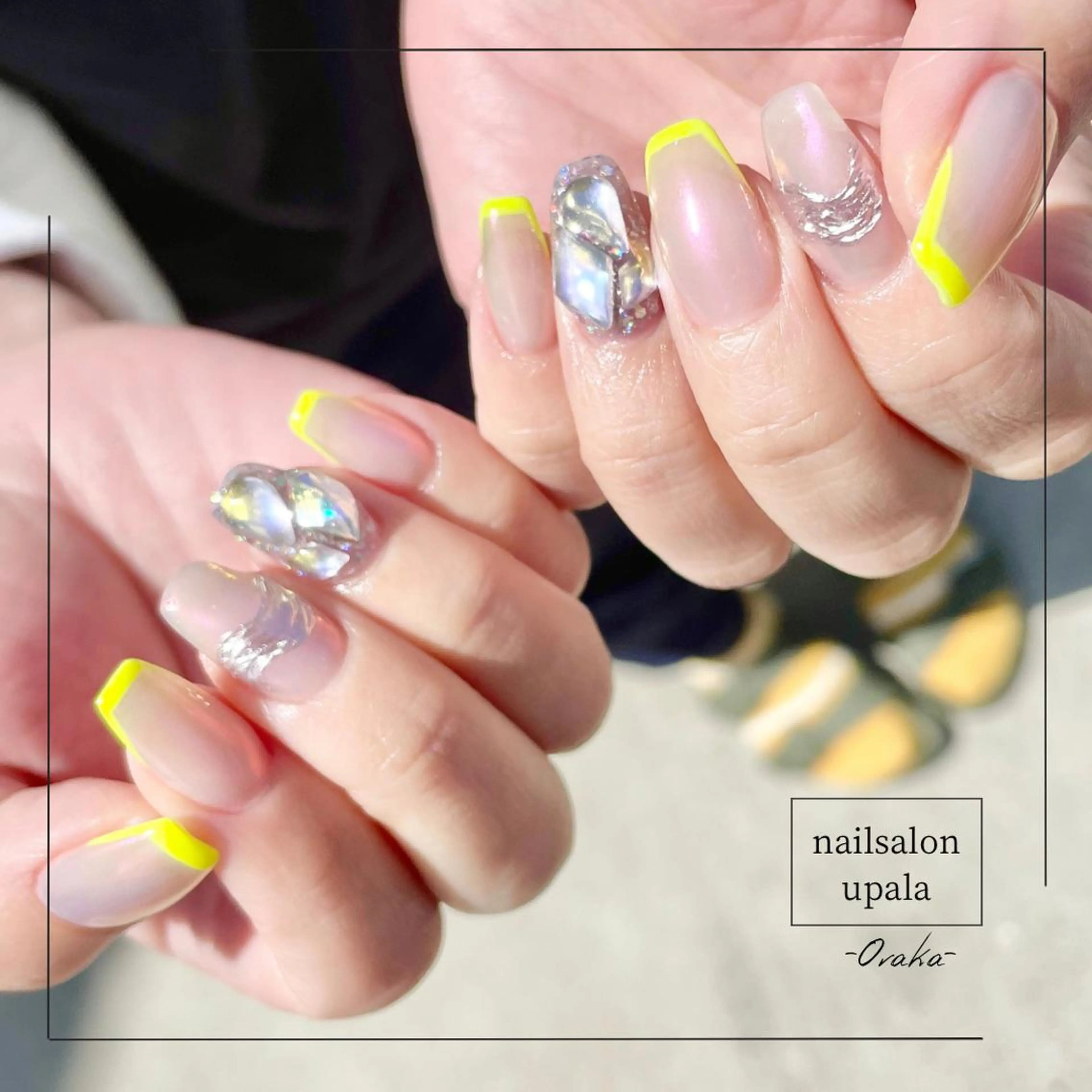 ネイル オーロラネイル フレンチネイル キラキラネイル ニュアンスネイル 春ネイル ハンドネイル upala Mayukoのネイルデザイン