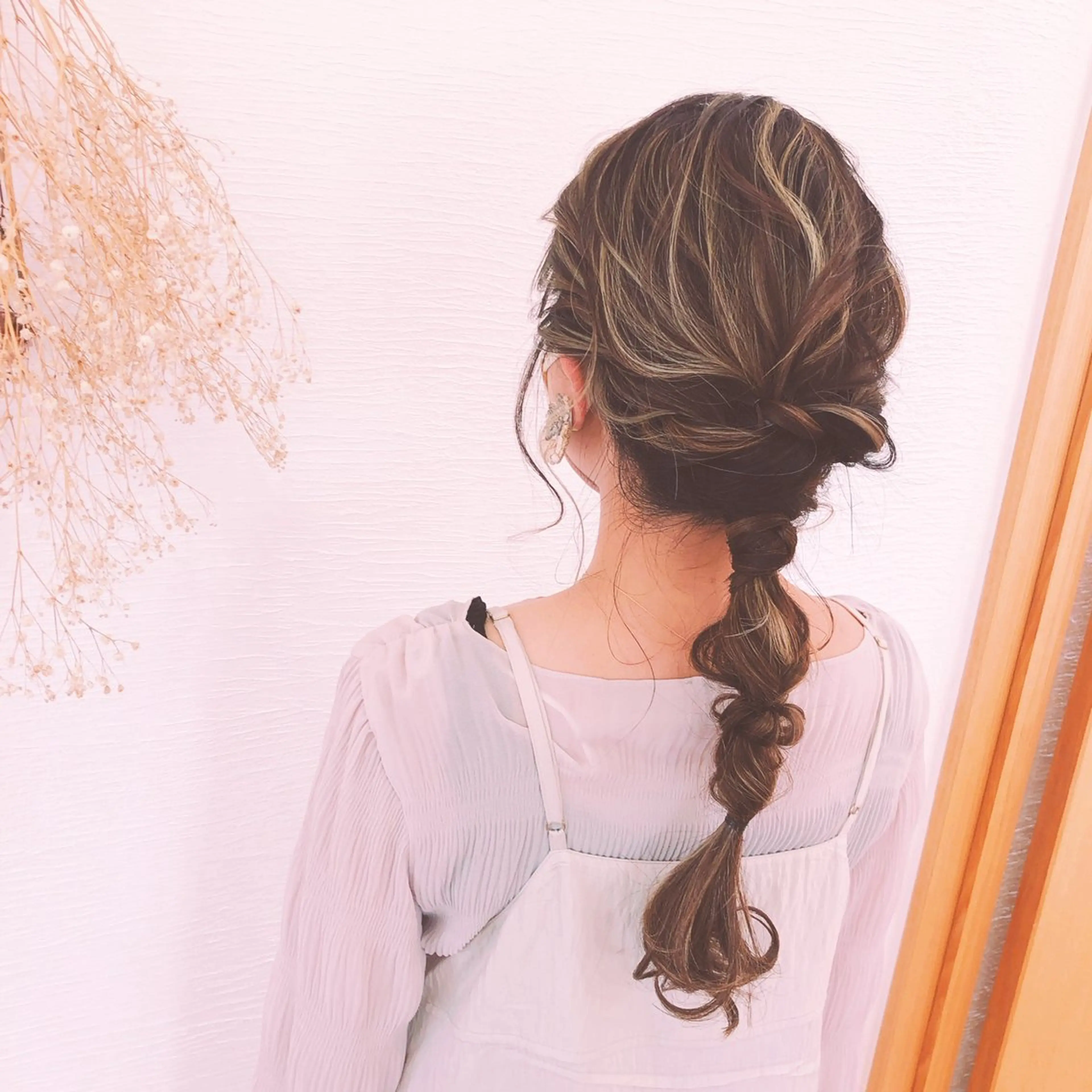 ヘアアレンジ KUDAKA MOMOKOのヘアスタイル