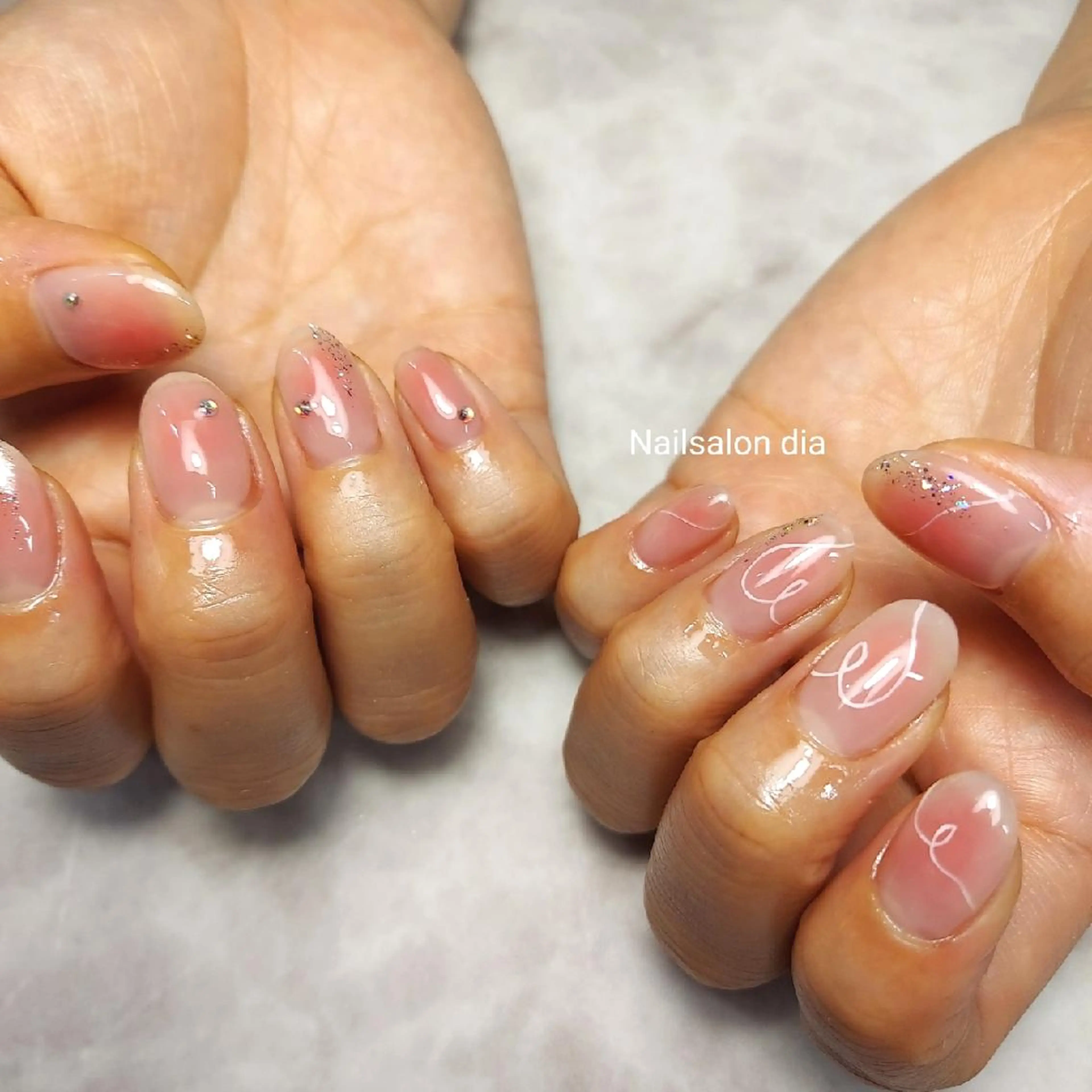 ネイル チークネイル フラワーネイル キラキラネイル マグネットネイル ミラーネイル ハンドネイル 栗東駅 徒歩10分 ネイルサロン ディアのネイルデザイン