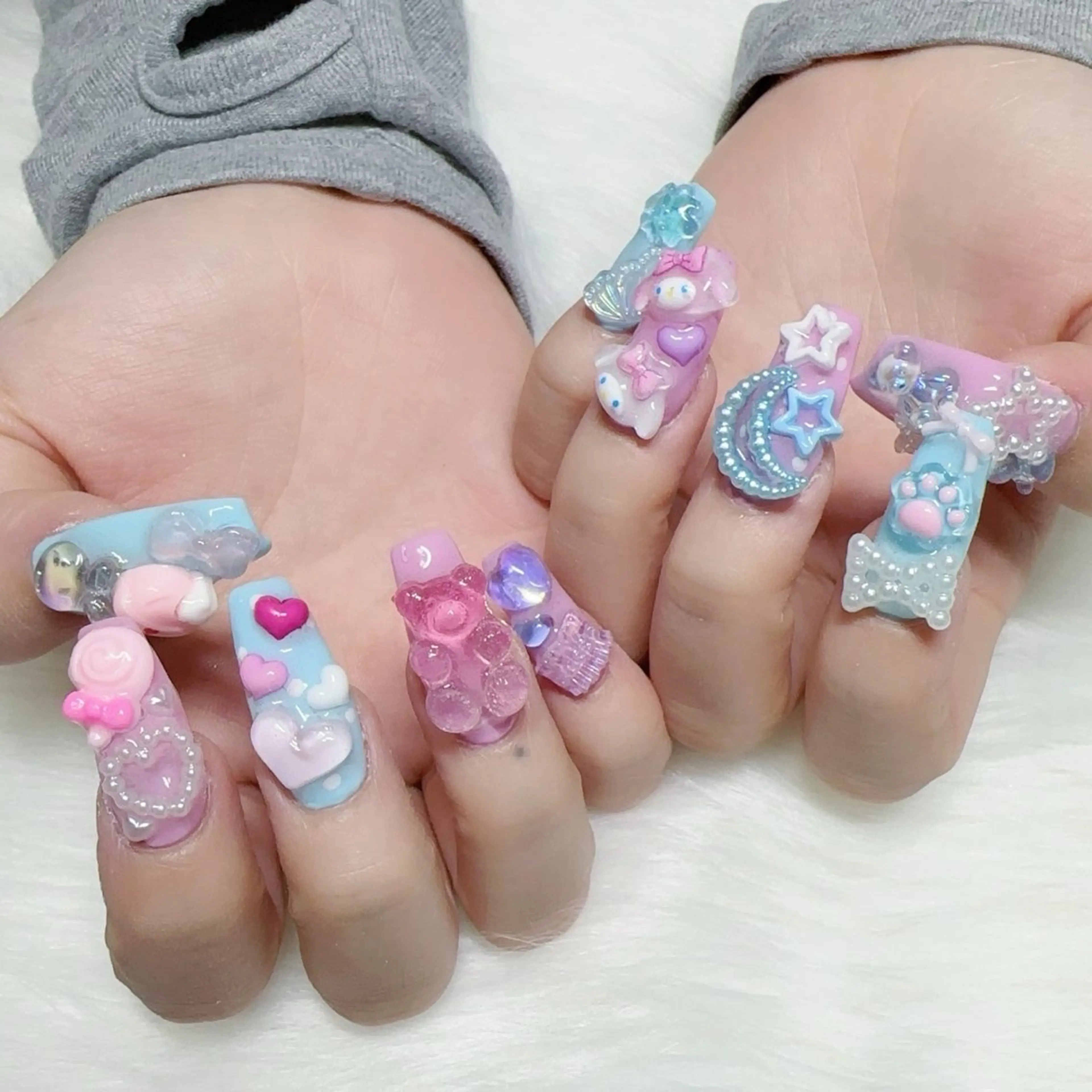 ネイル nail saron Aphrisのネイルデザイン