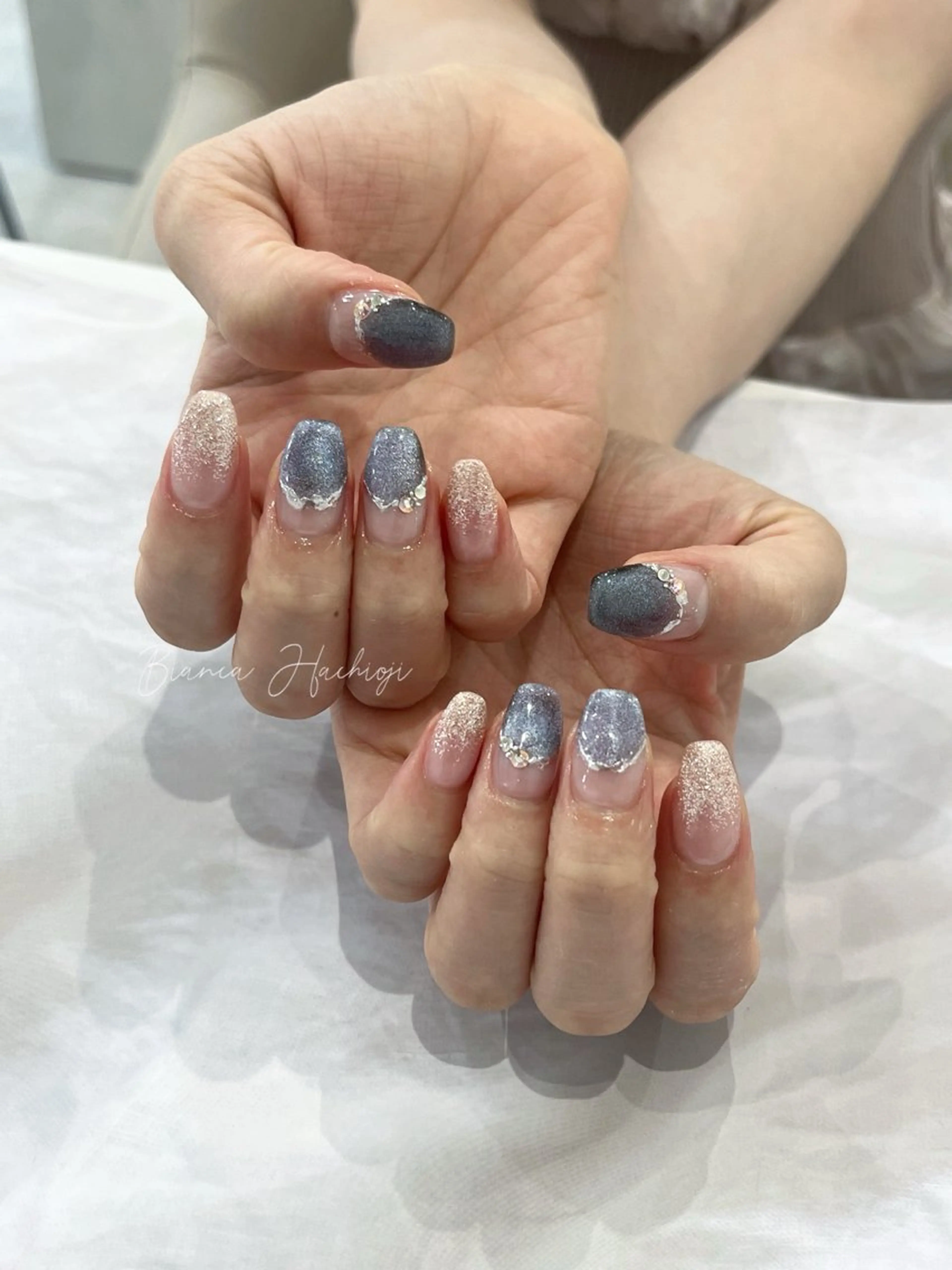 ネイル ハンドネイル Bianca🩶 SHIONOのネイルデザイン