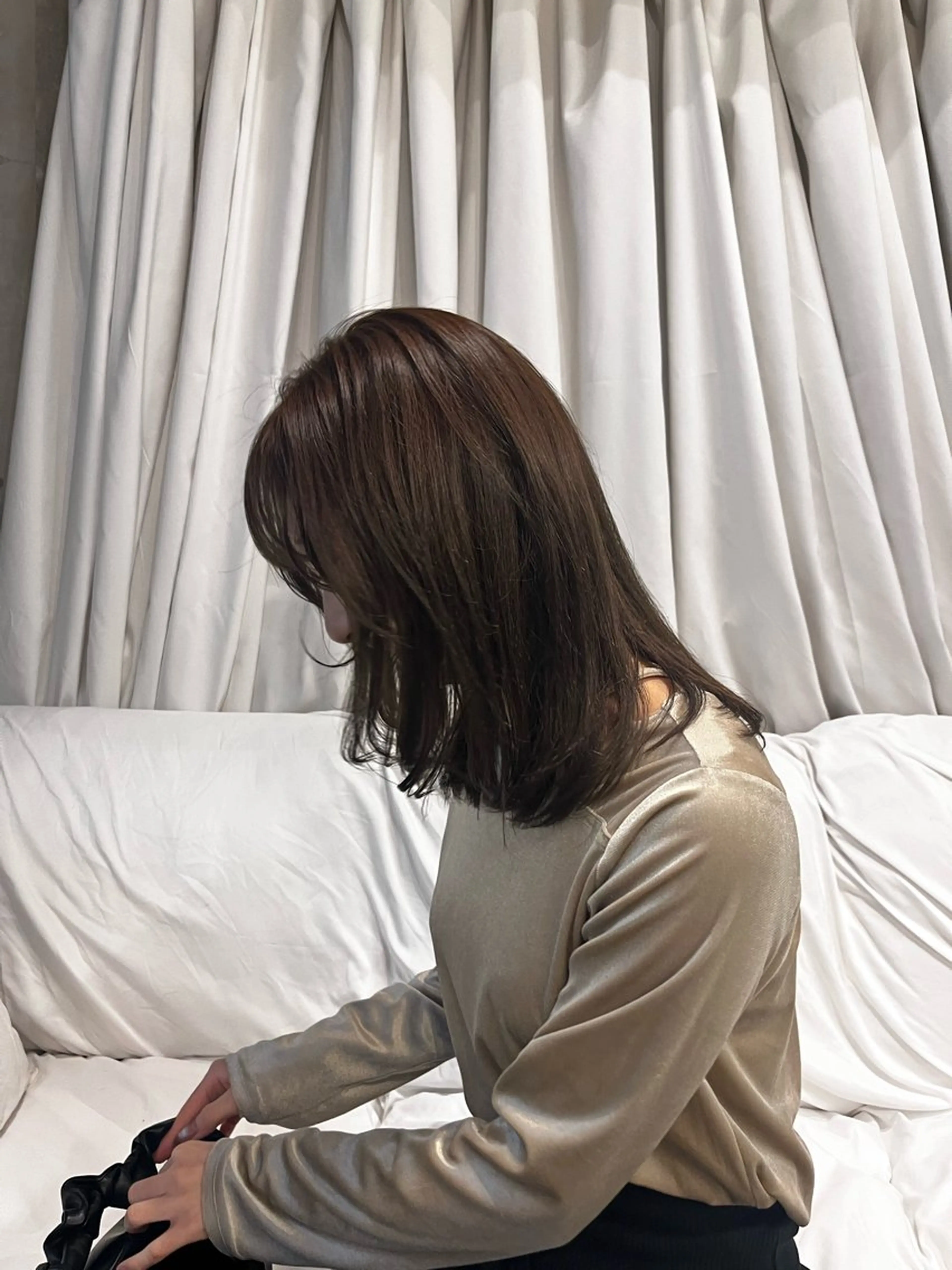 ミディアム カラー ブラウンカラー 透明感カラー パープルカラー パープルブラウン 🍎ハイトーン学芸大 /ヨーコのヘアスタイル