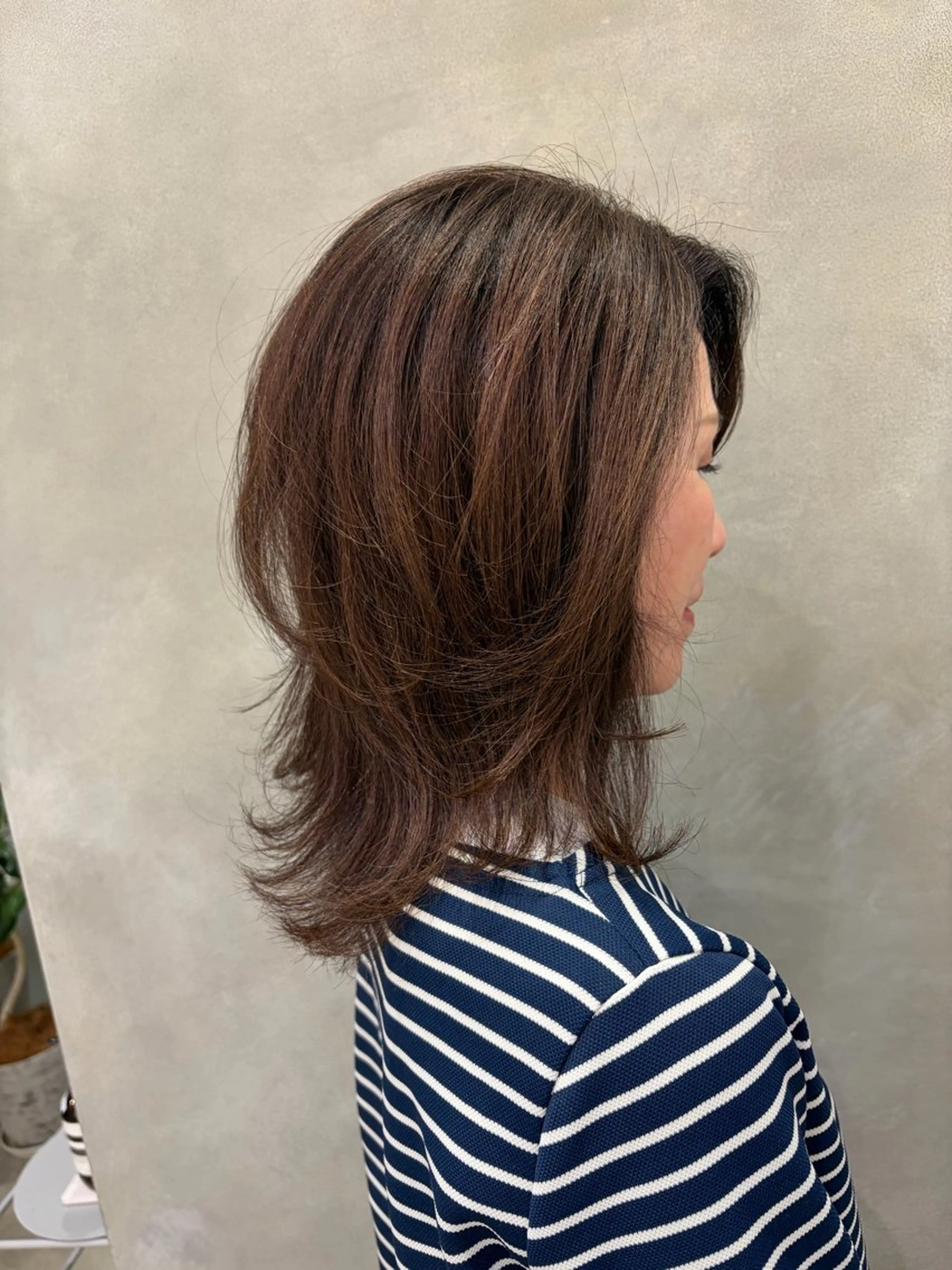 ミディアム ミディアムパーマ 堀本 夢来のヘアスタイル