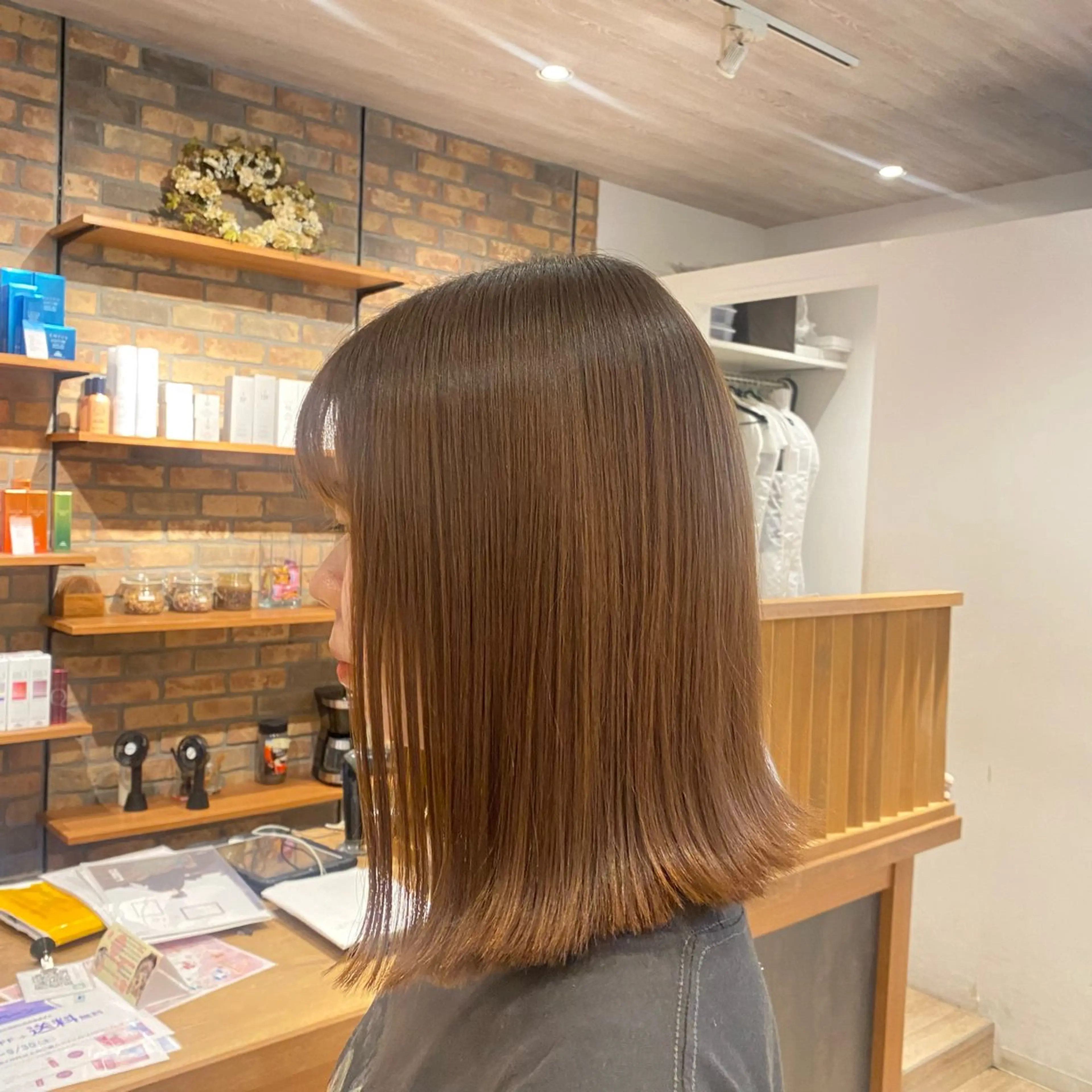 ミディアム 切りっぱなしボブ ボブ カット 🪞艶カラー/ボブ/ 矯正/高橋亜実🪞のヘアスタイル