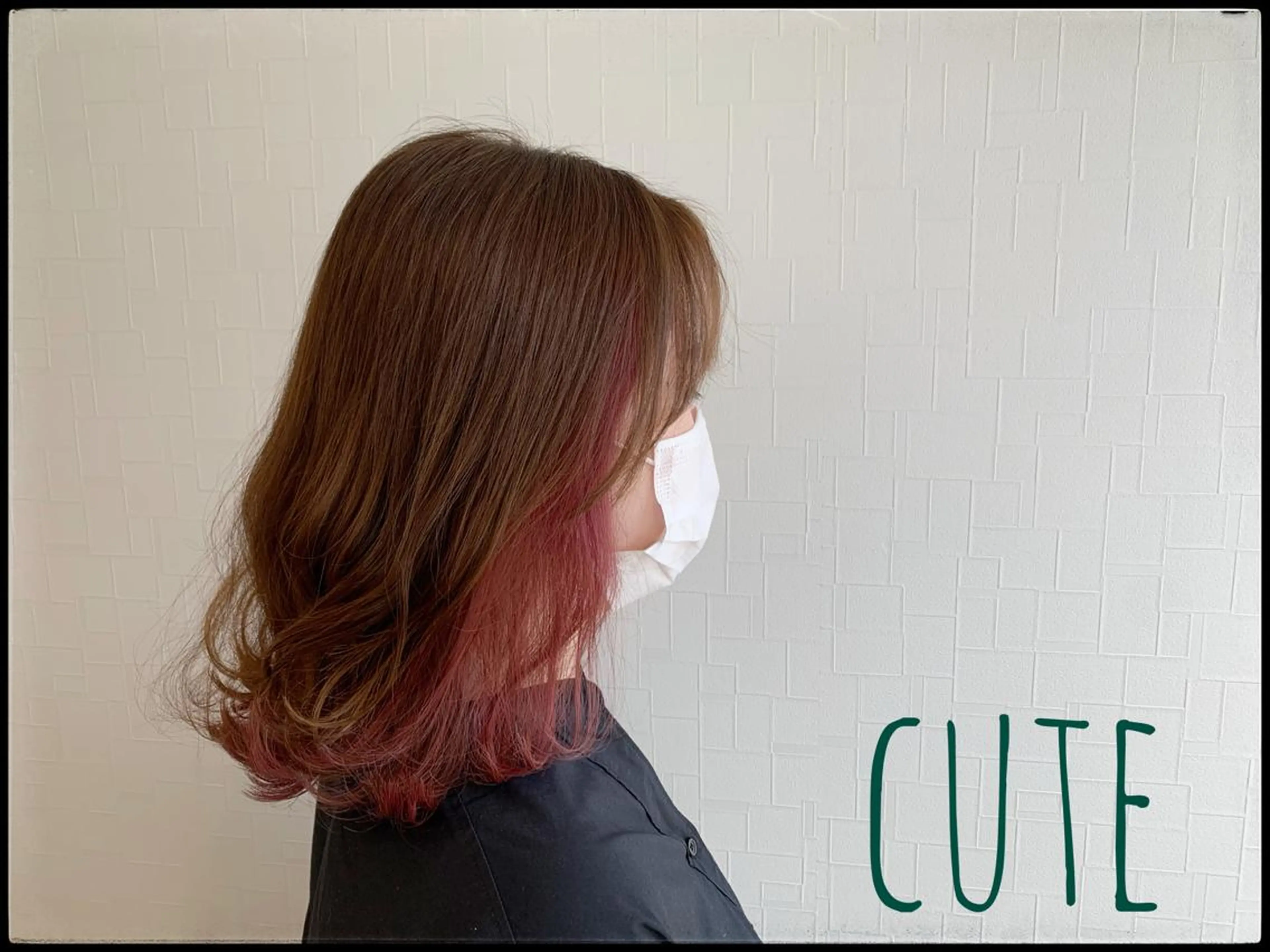 ミディアム ナガサカ サチのヘアスタイル