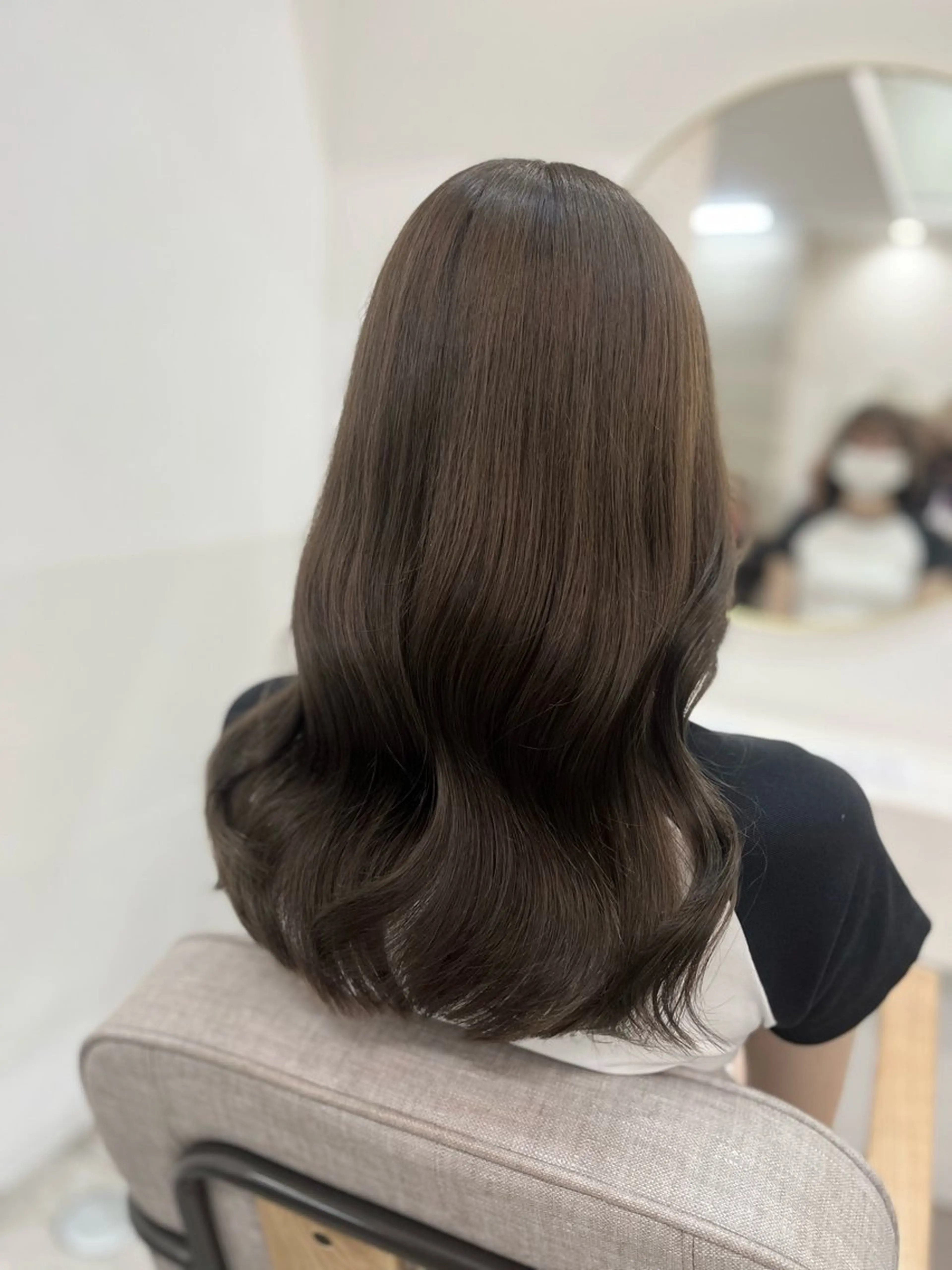 セミロング カラー ブラウンカラー 透明感カラー 🦋Yui🦋透明感 /ベージュ/髪質改善のヘアスタイル