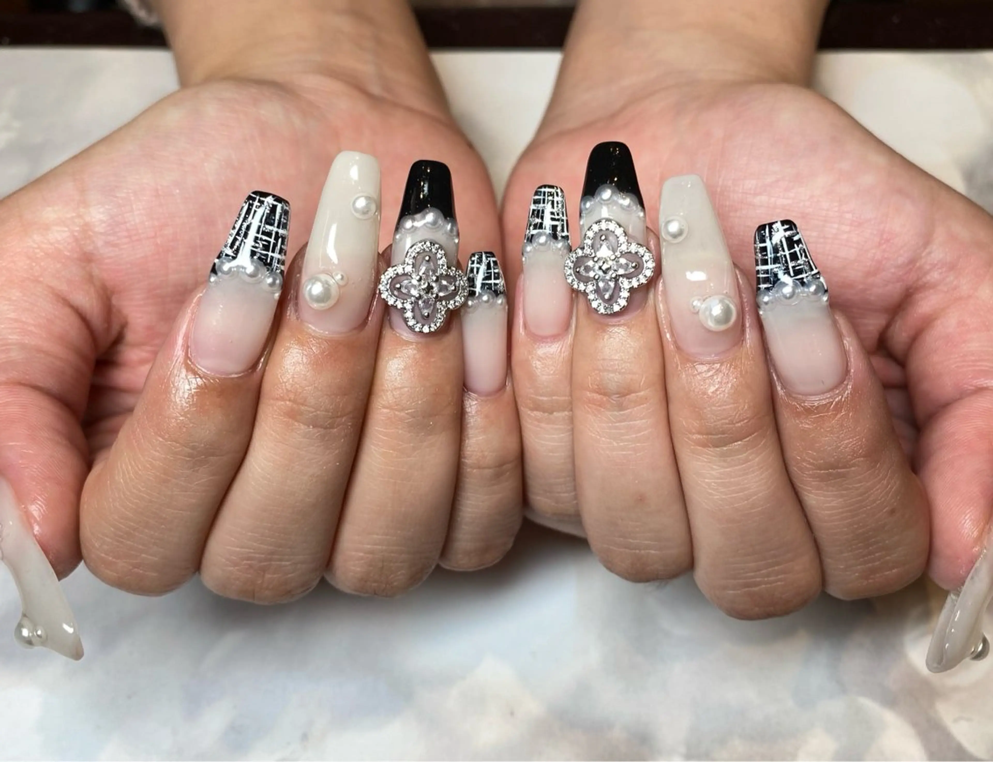 【口コミ割引】ハンド💅✨【オフ込み】🟧チップ長さ出し10本付🟧持ち込み150分アートコース💖の写真