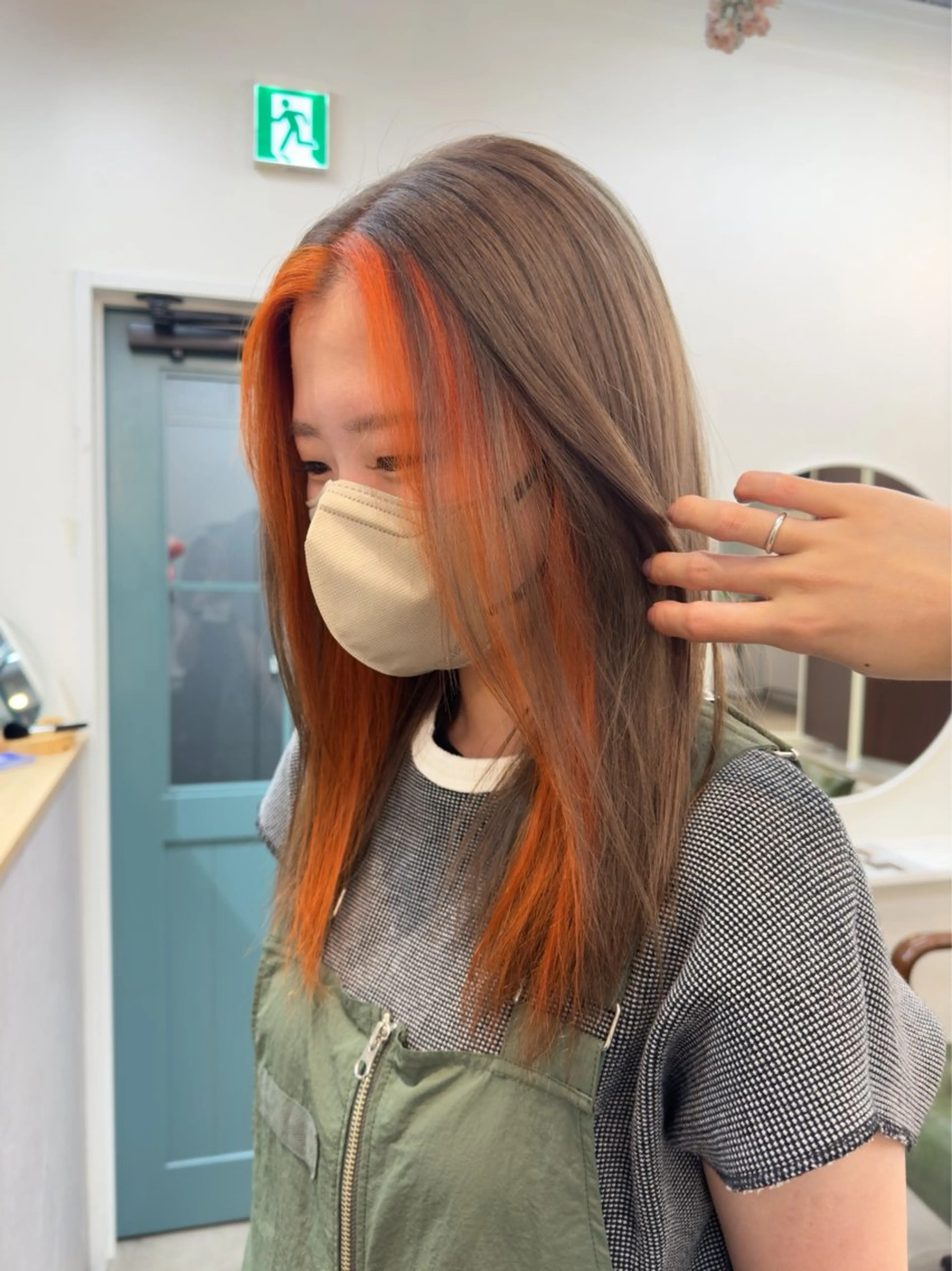 セミロング カラー ヘアカラー レイヤー/顔周り /いいぬまみかのヘアスタイル