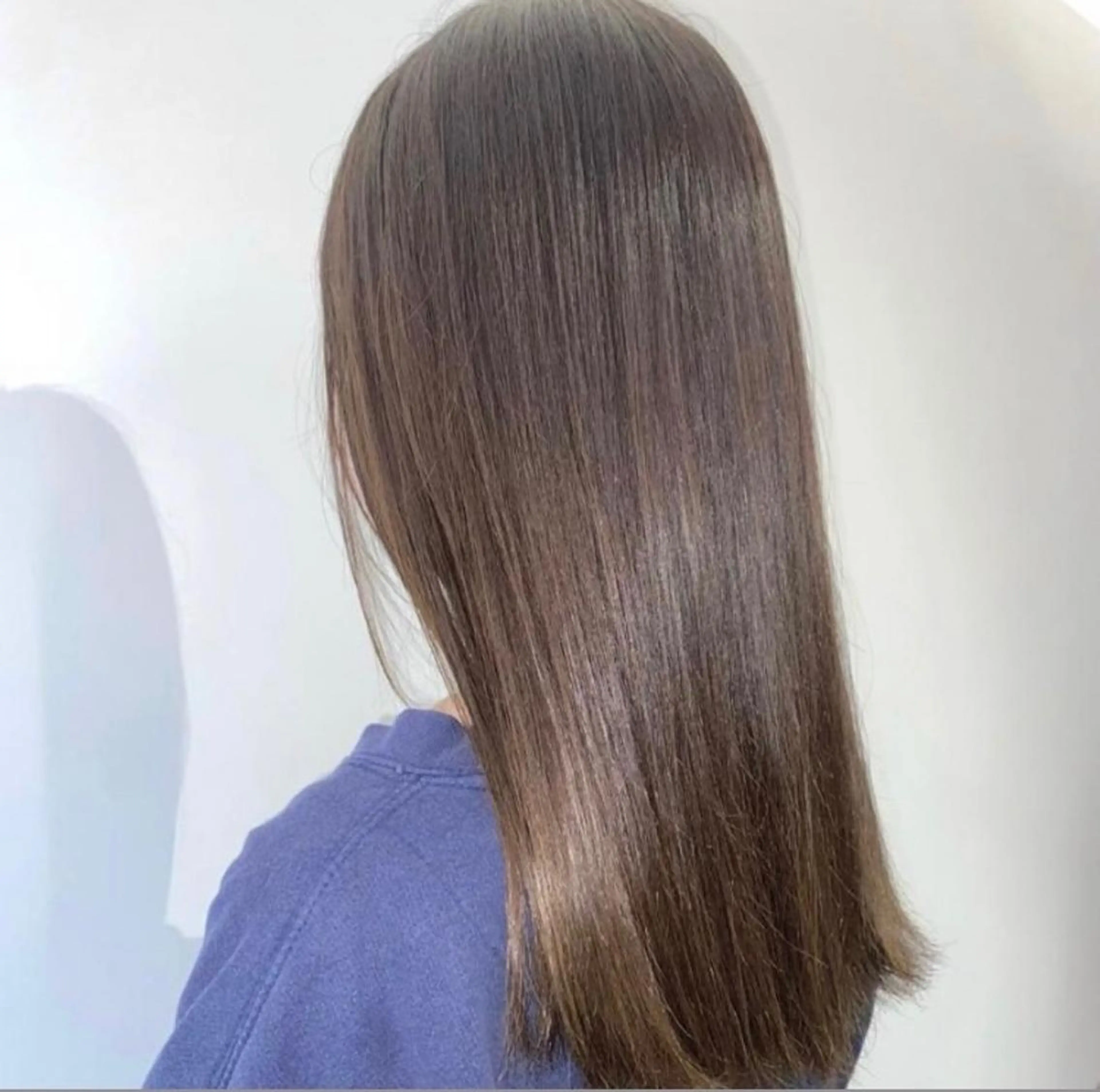 【学割U24限定クーポン✨】カット+艶カラー+２ステップトリートメントの写真