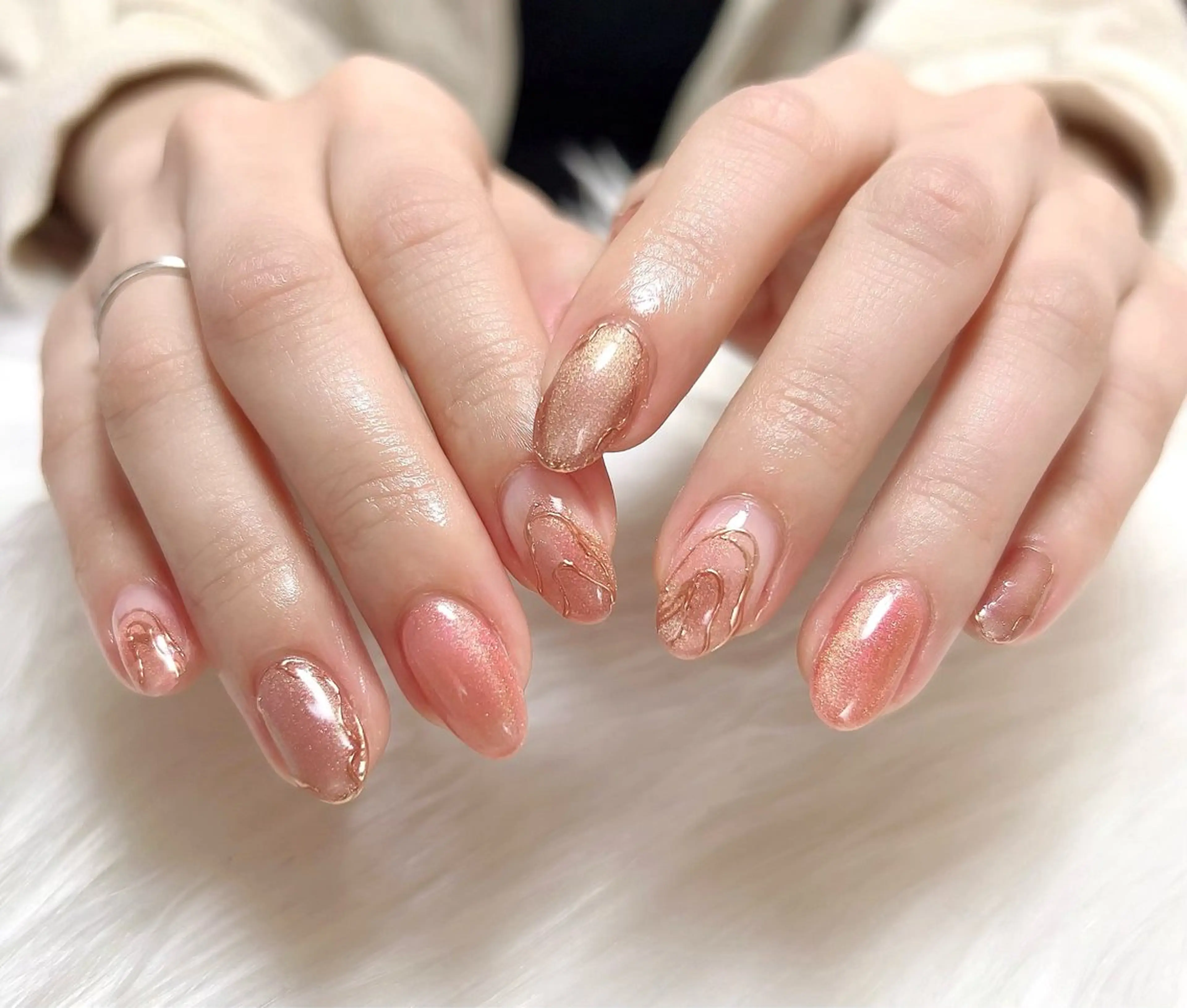 セミロング ハンドネイル cattleya nailのネイルデザイン