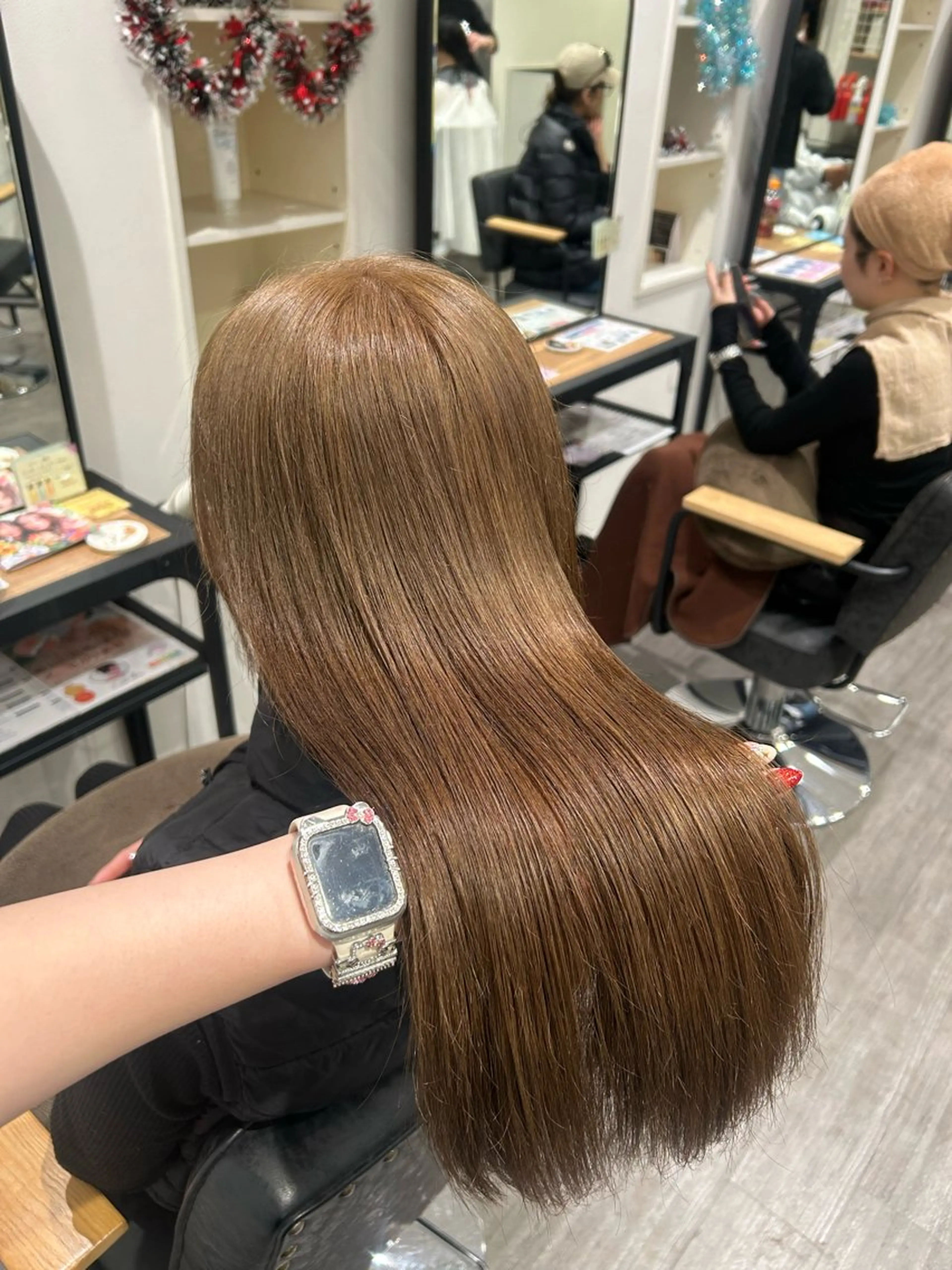ロング カラー ベージュカラー ヘーゼル ハイトーンカラー カット ヘアカラー トリートメント cocotte 💟草間紫音💟のヘアスタイル