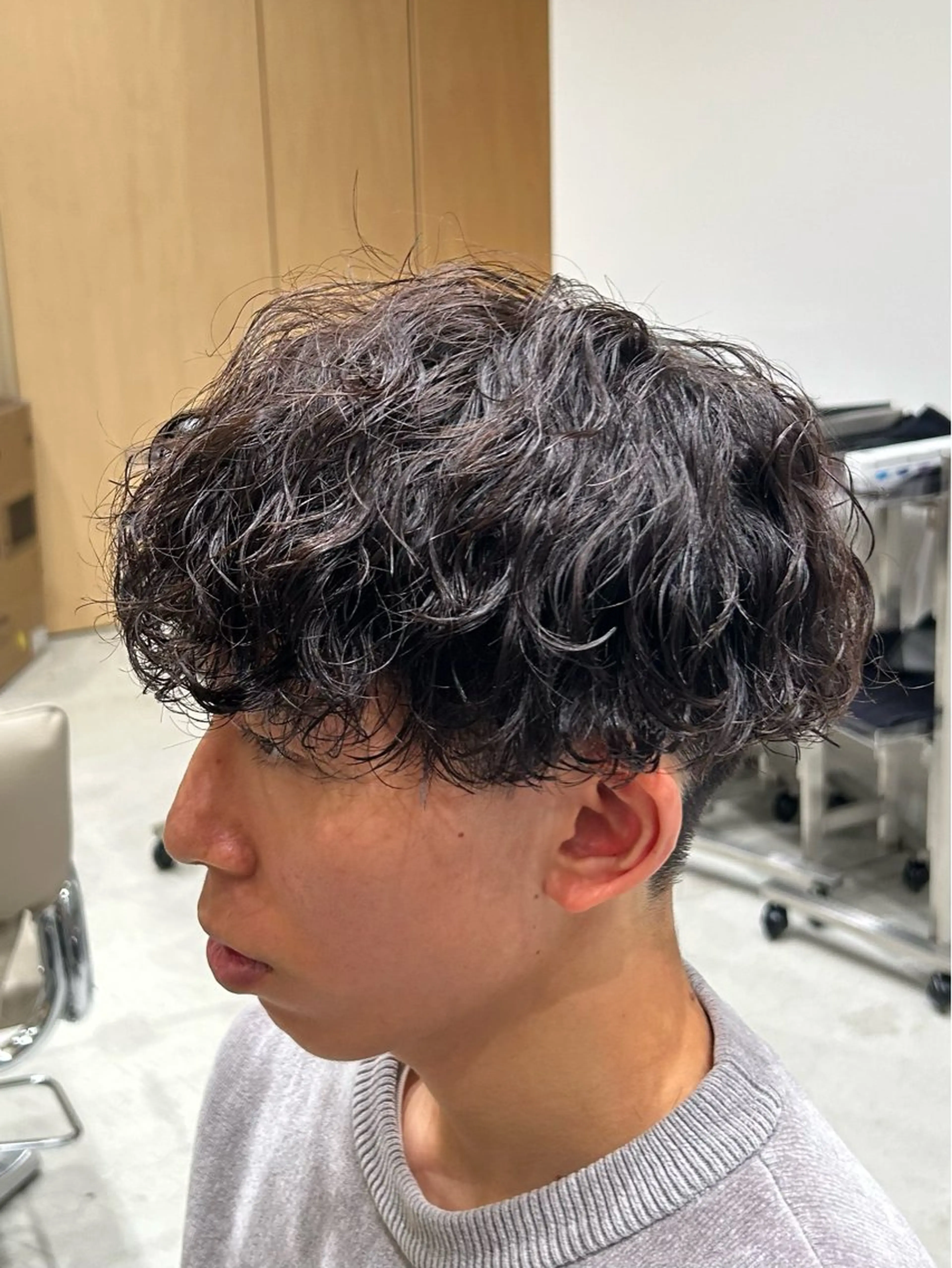 パーマ メンズ フェードカット メンズパーマ 波巻きパーマ 🐲ツイスパ🐲 フェード/龍のヘアスタイル