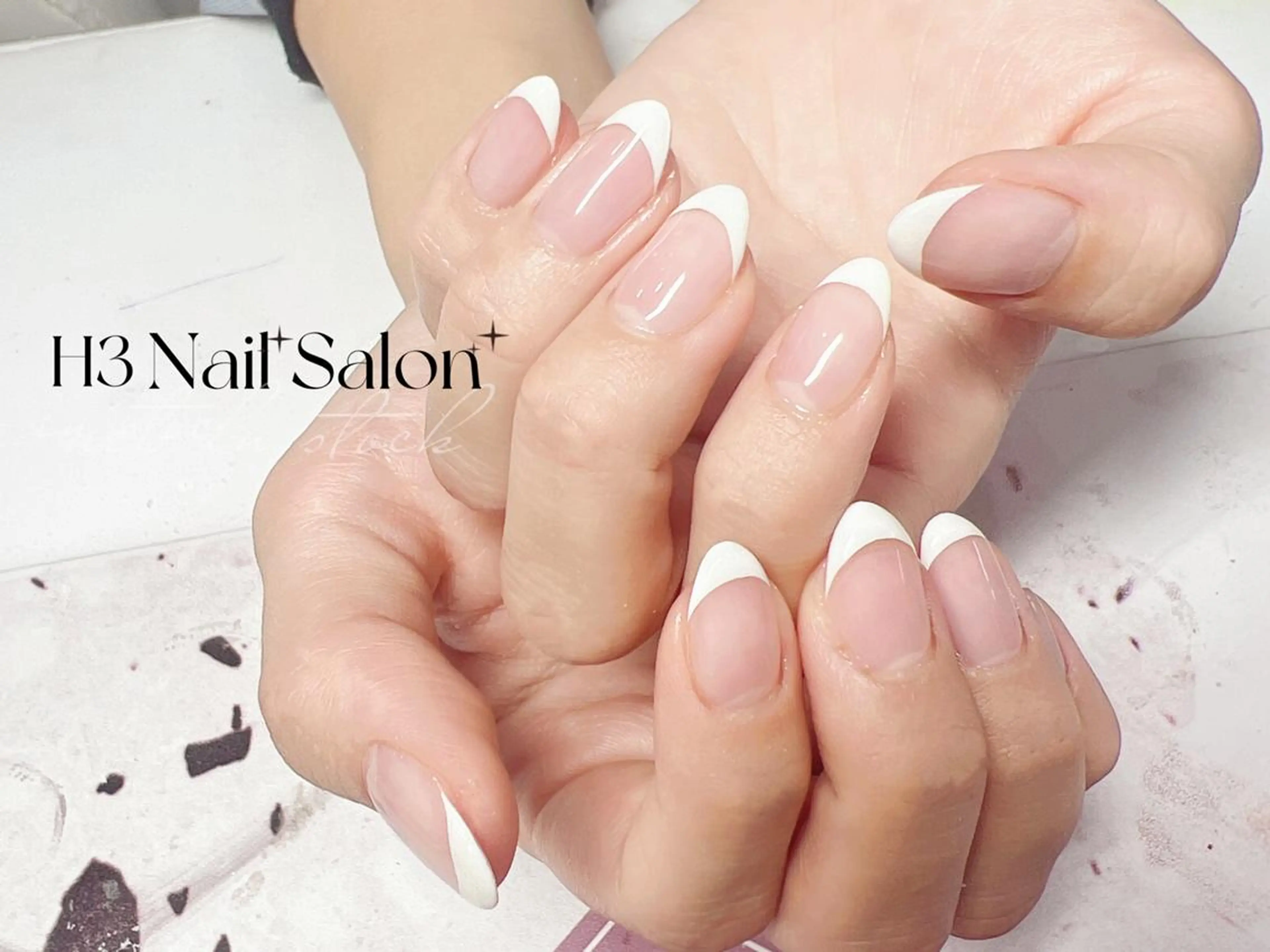 ミディアム ハンドネイル Rola kira ゆめのネイルデザイン