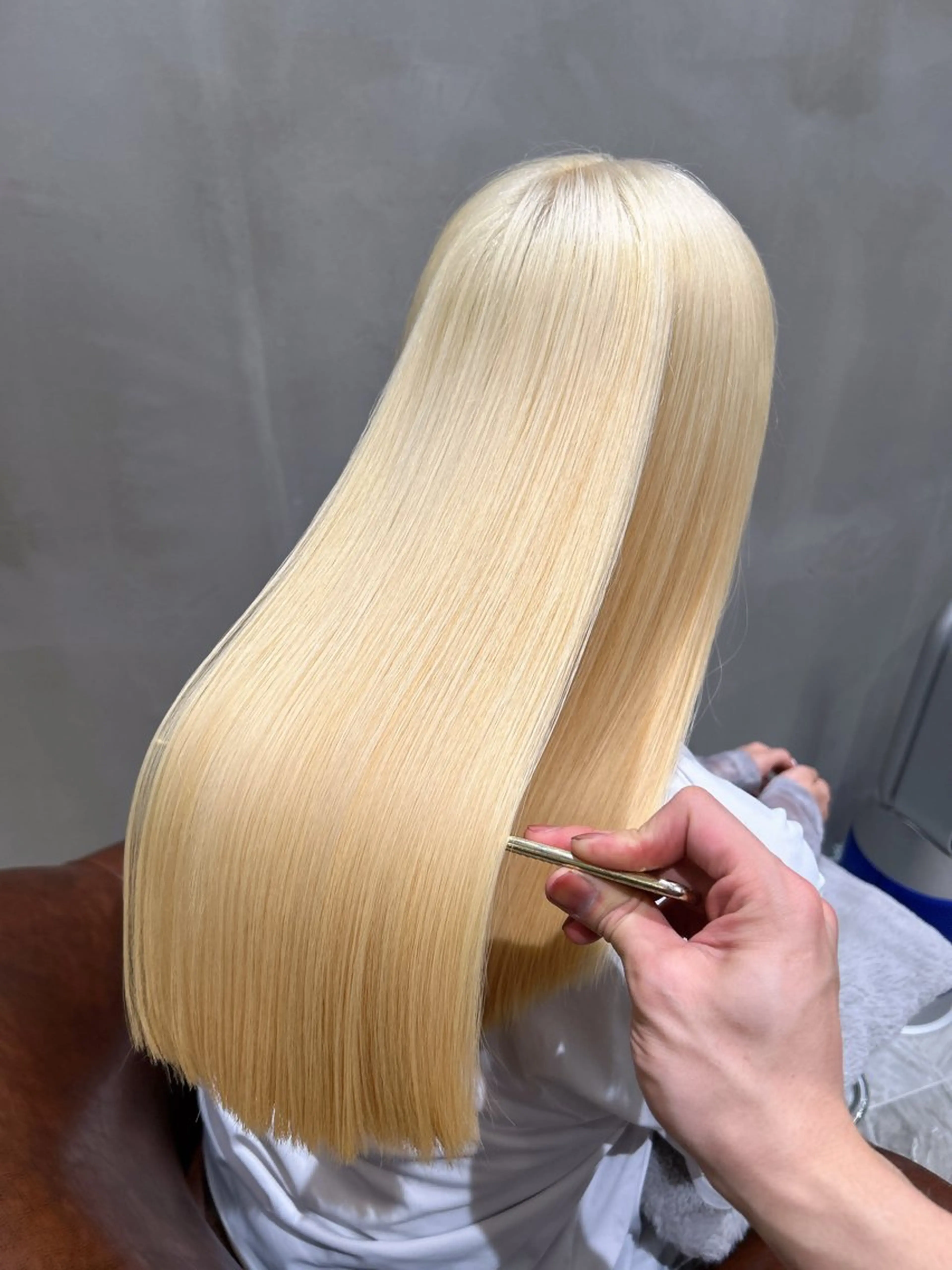 【4月限定🌸】全頭ブリーチ＋オンカラー＋内部補修トリートメント✨の写真