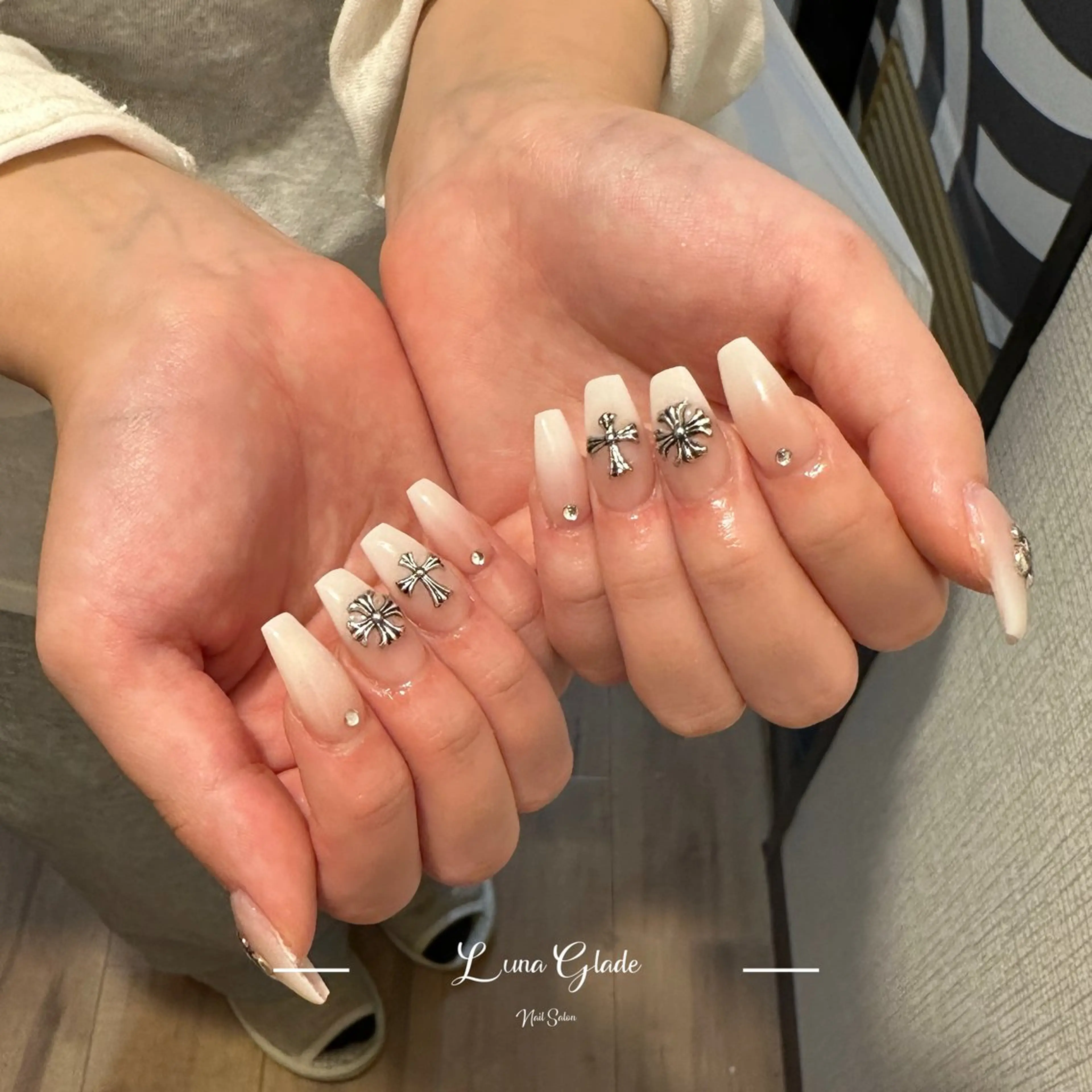 ネイル ハンドネイル Luna Gladeのネイルデザイン