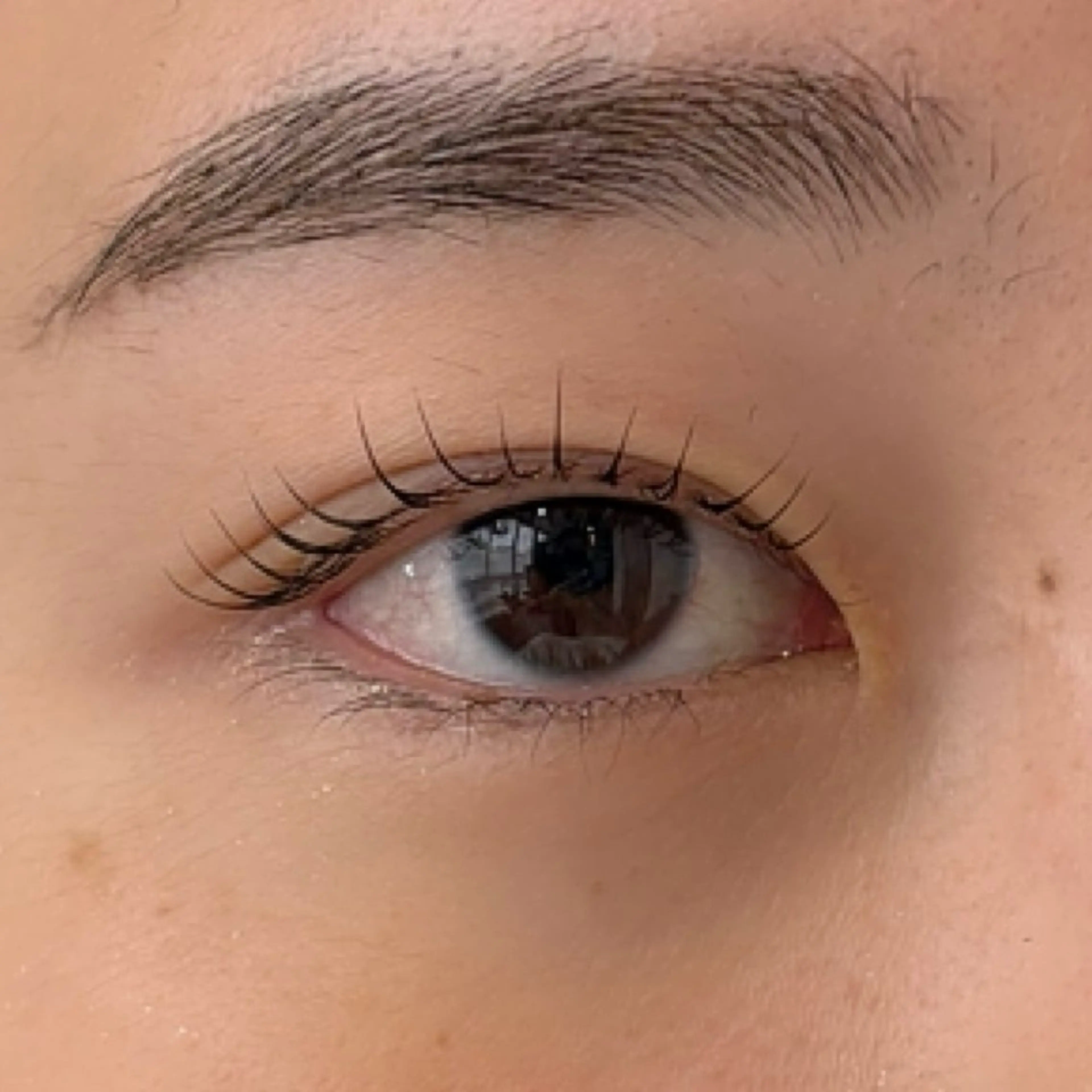 マツエク・マツパ BE DESIGN 堀尾の眉毛・アイブロウイメージ