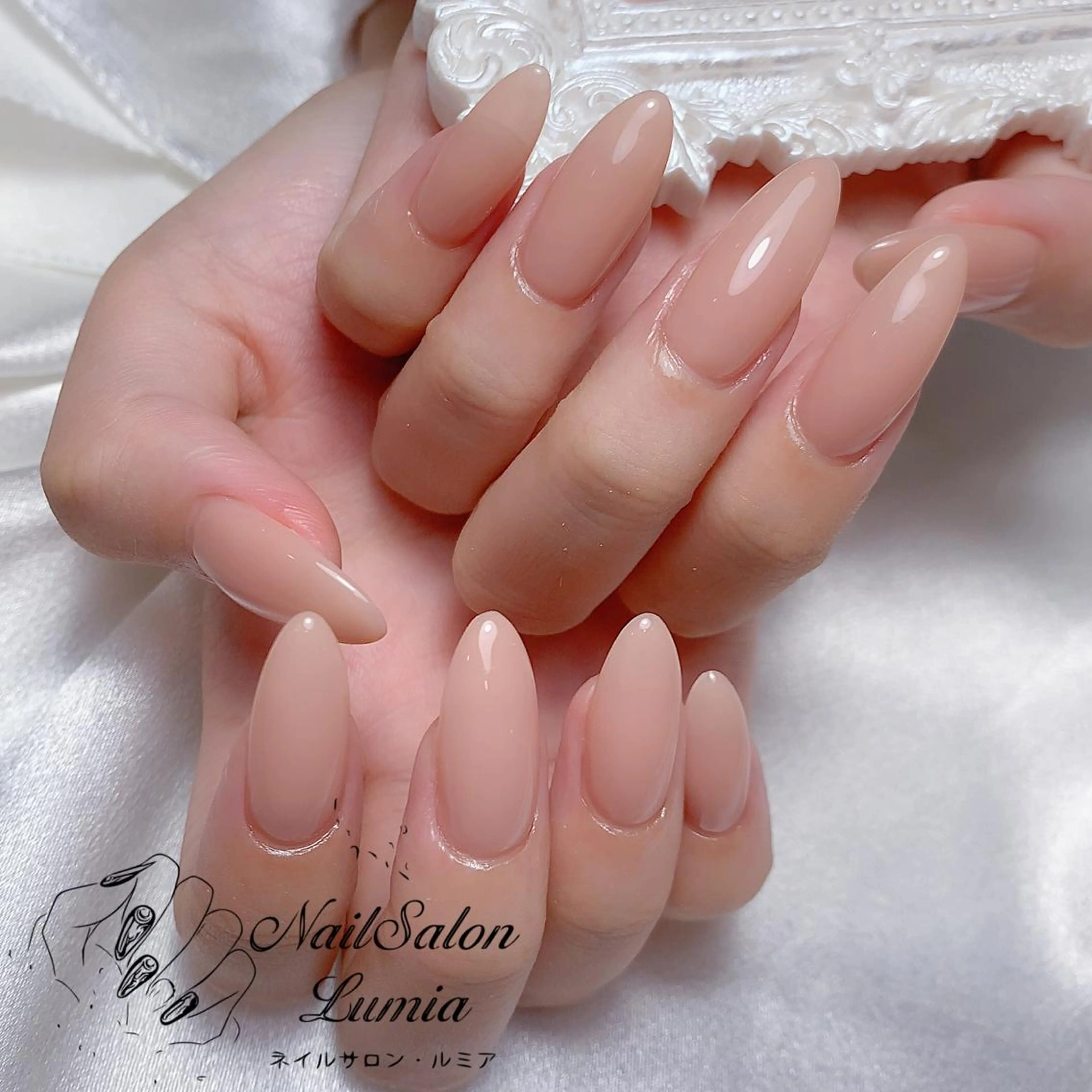 ネイル ハンドネイル ネイルサロン ルミア Lumia 店長のネイルデザイン
