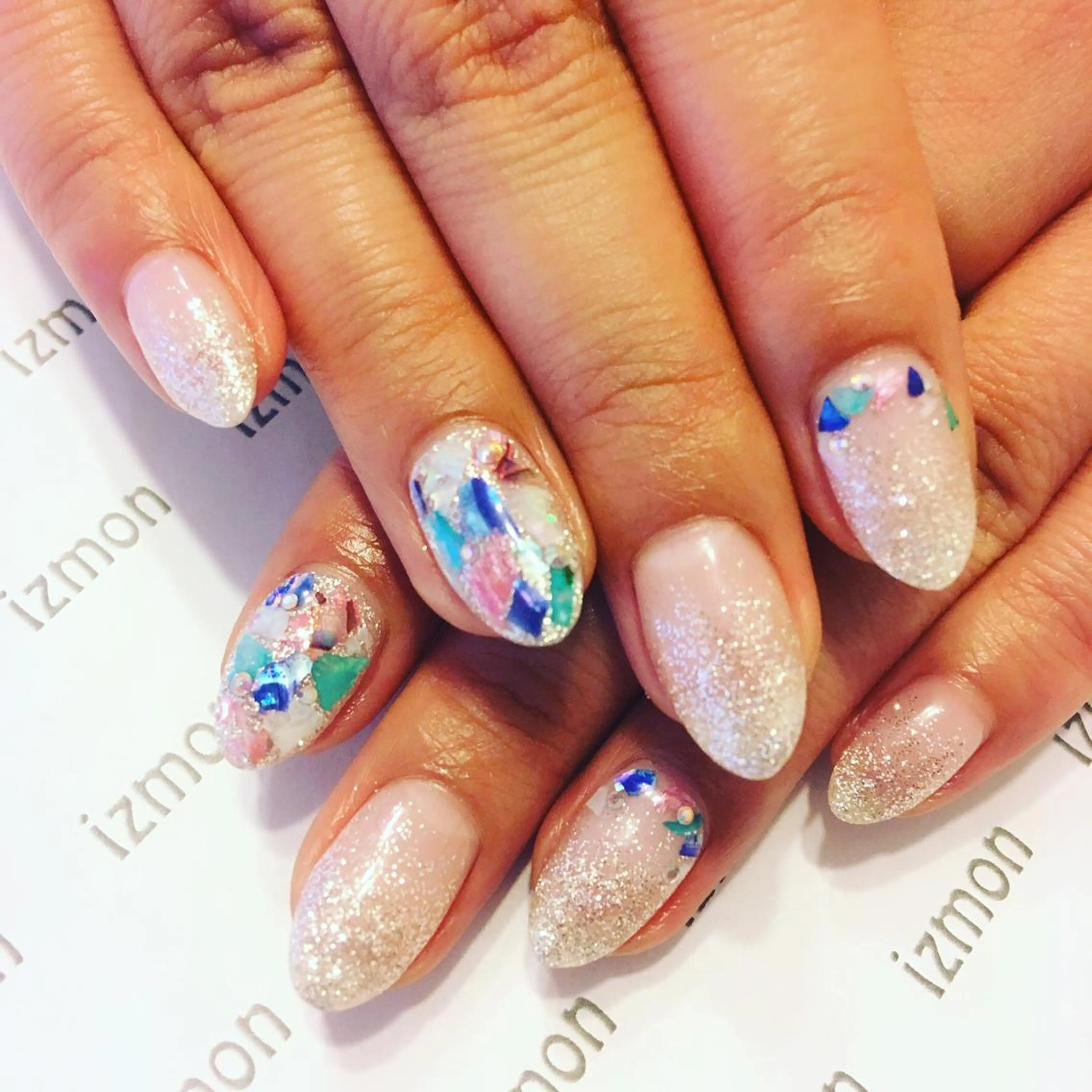 ネイル 🦋izmon nailstudioのネイルデザイン