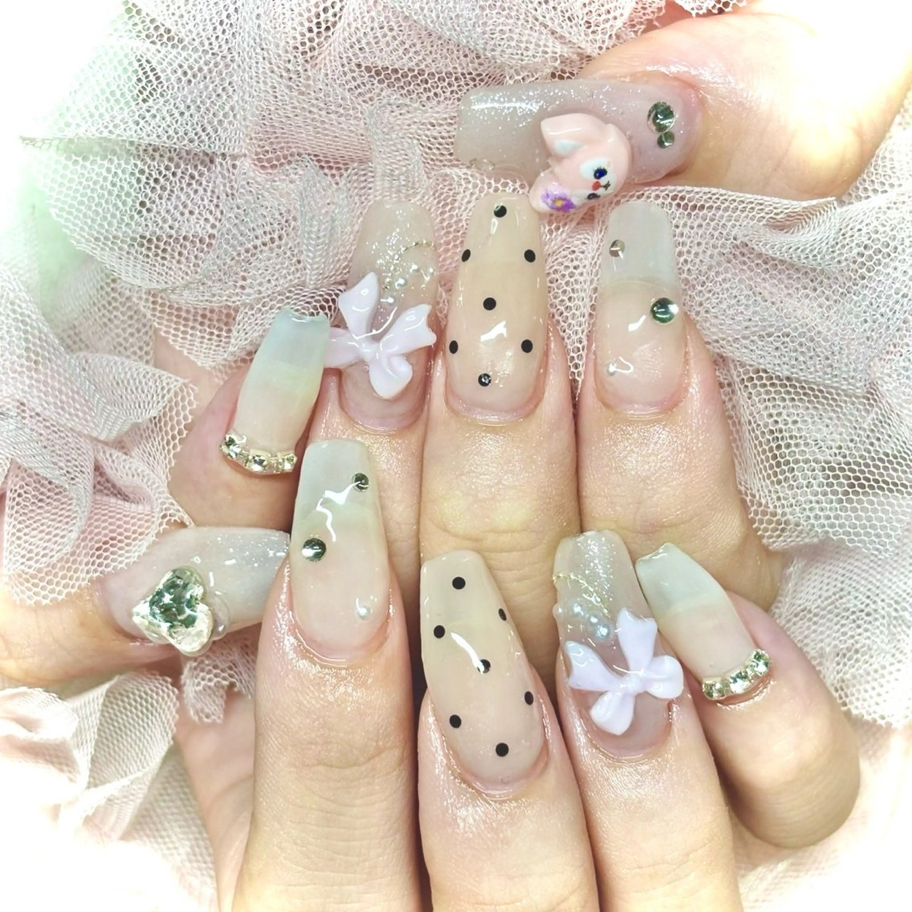 ネイル フレンチネイル ガーリー 韓国ネイル リボン スカルプネイル miminon 自宅ネイルサロンのネイルデザイン