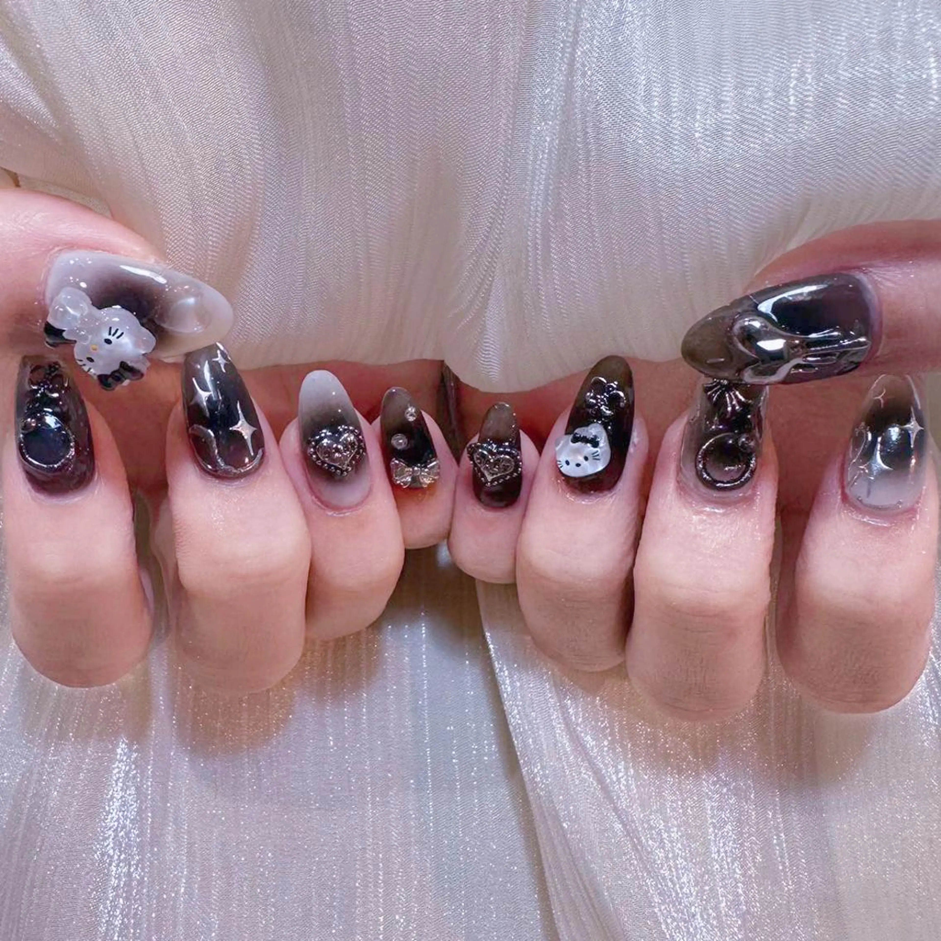 ネイル Leah 💅のネイルデザイン