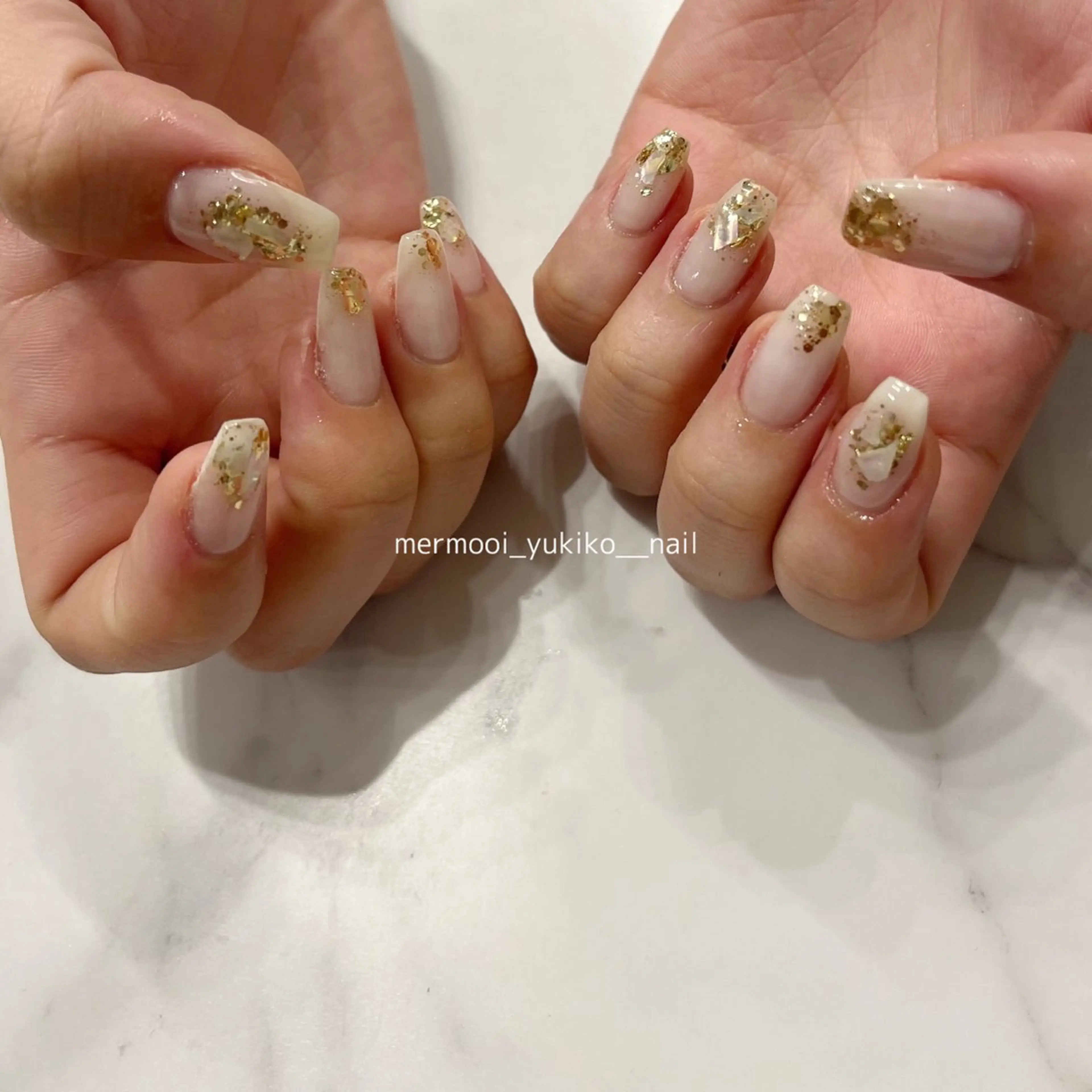 ネイル ニュアンスネイル 夏ネイル ハンドネイル melumooi nailのネイルデザイン