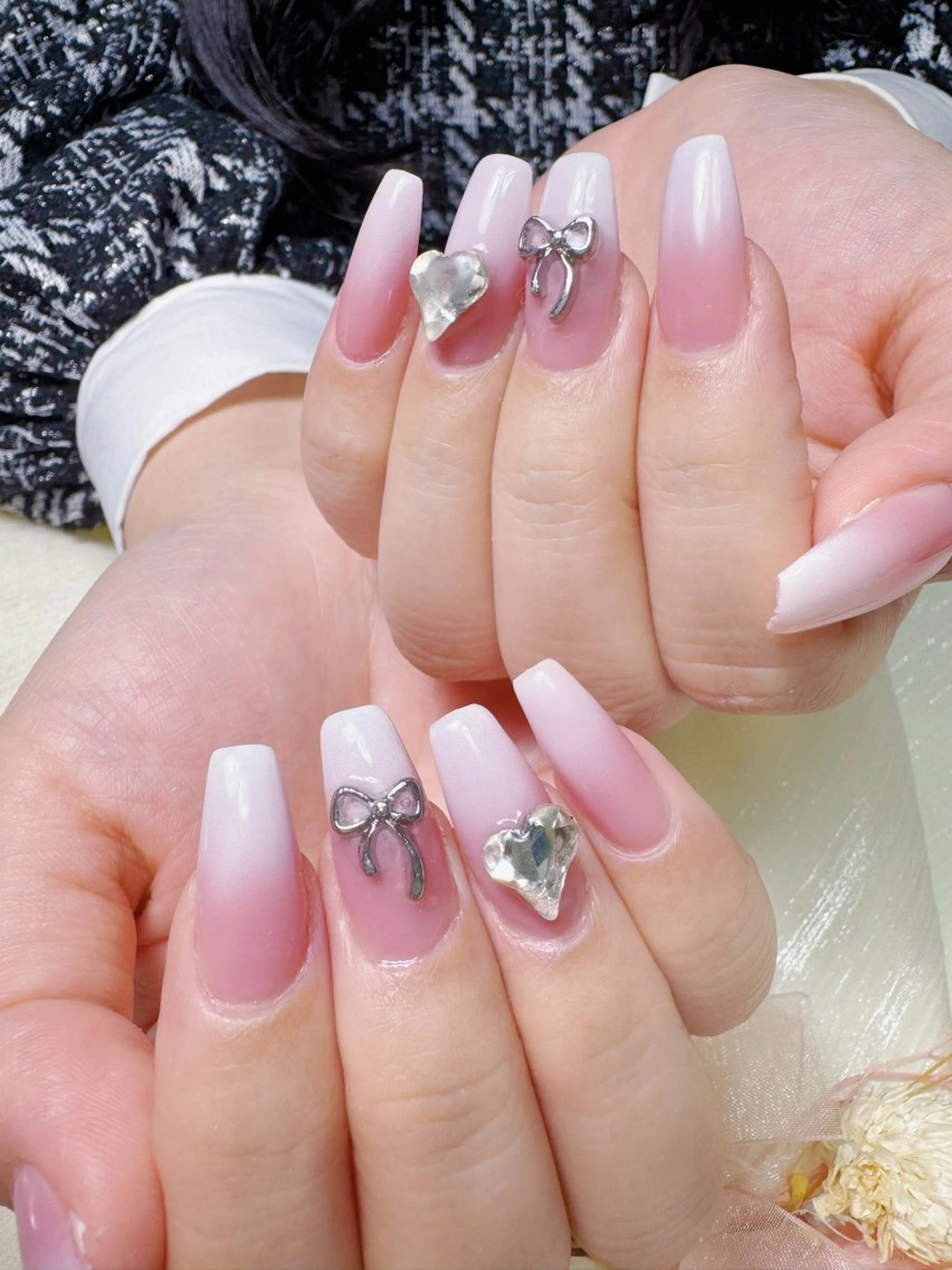 ネイル 持ち込み ピンク ハンドネイル Miuパラジェル 専門店nailのネイルデザイン