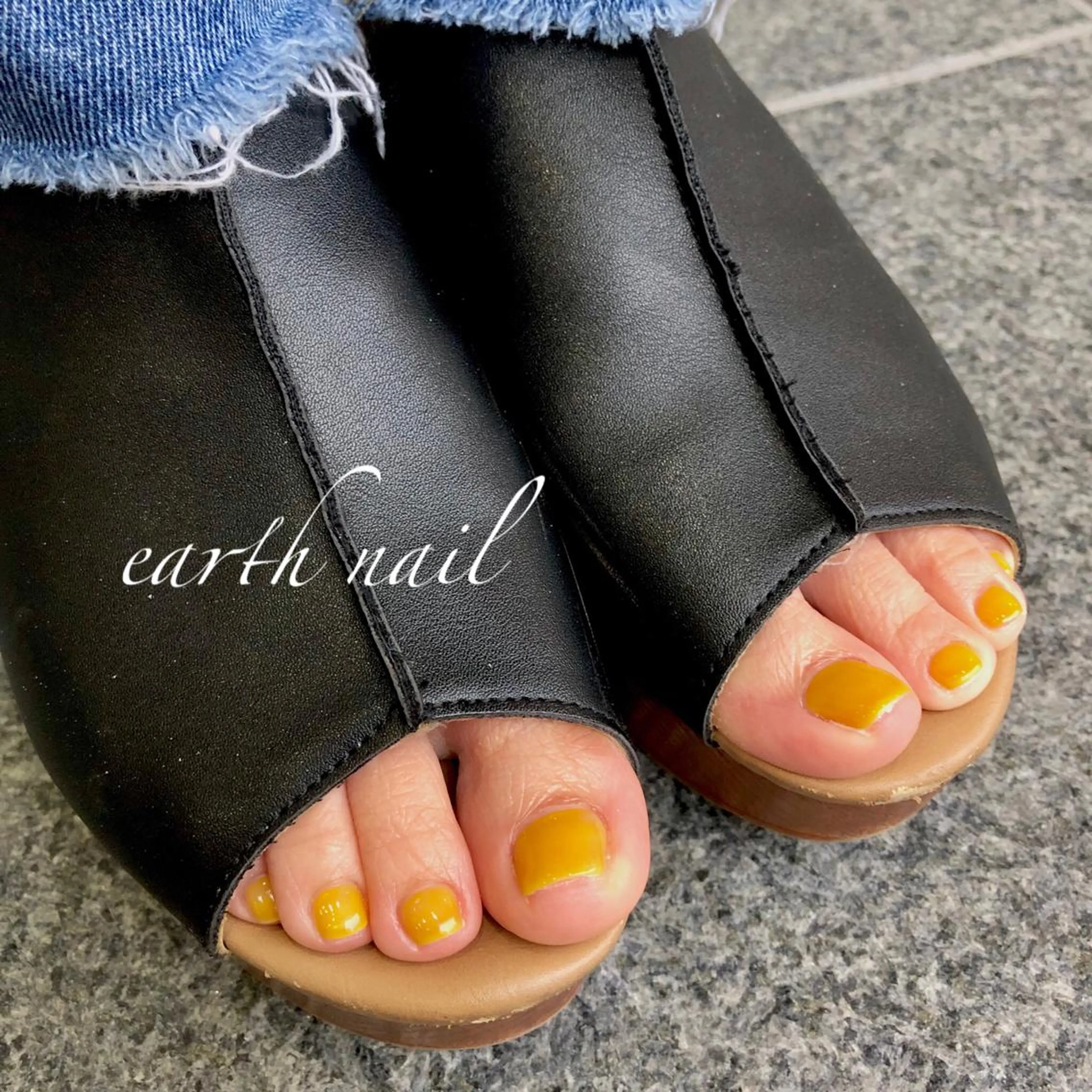 ネイル フットネイル 🧁🥕 asukaのネイルデザイン