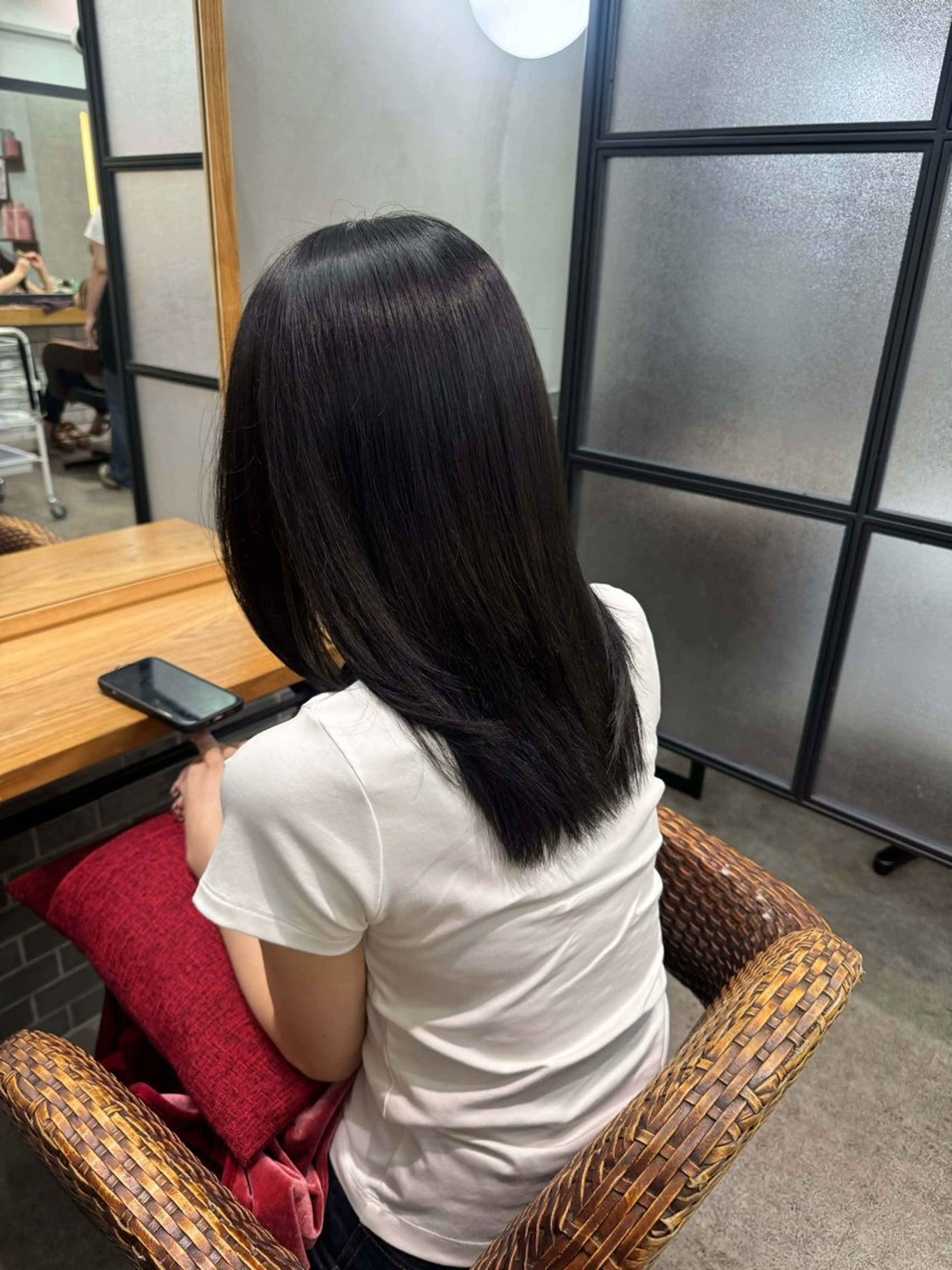 セミロング カラー ヘアカラー トリートメント red neo あいりのマツエク・マツパデザイン