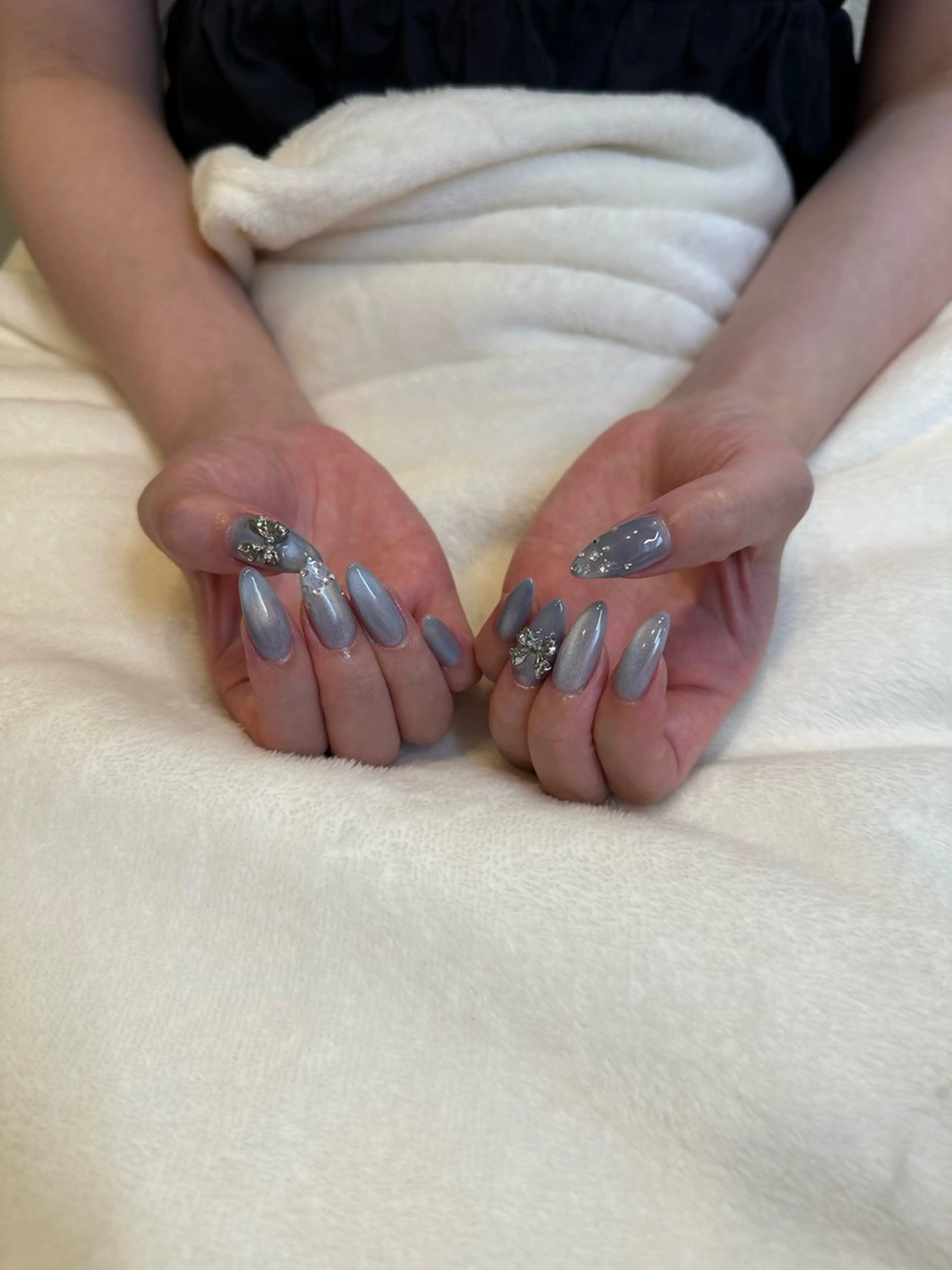 ネイル マグネットネイル ハンドネイル T. Kasumiのネイルデザイン