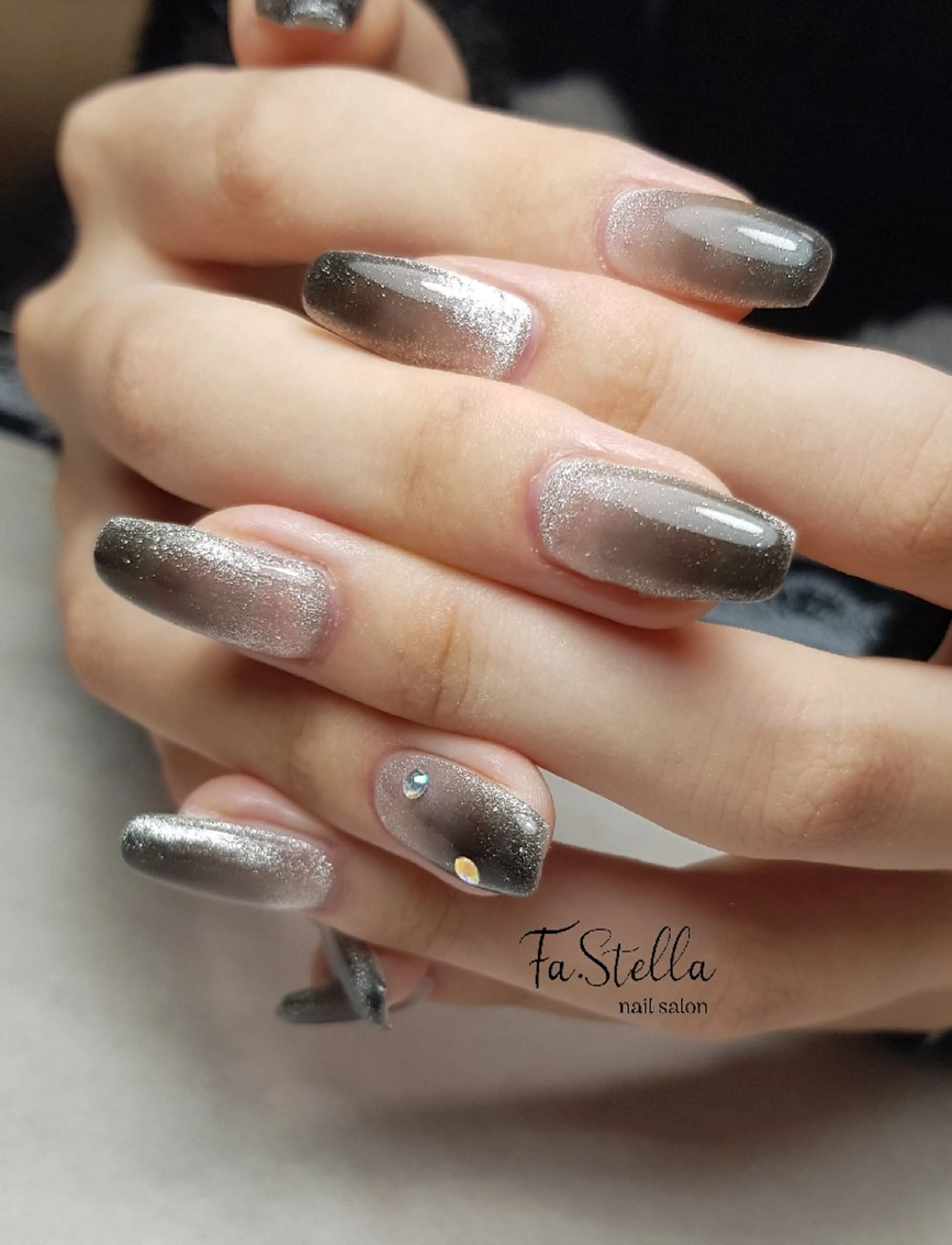 ネイル グラデーション マグネットネイル ハンドネイル Fa.Stella ファステラ のネイルデザイン