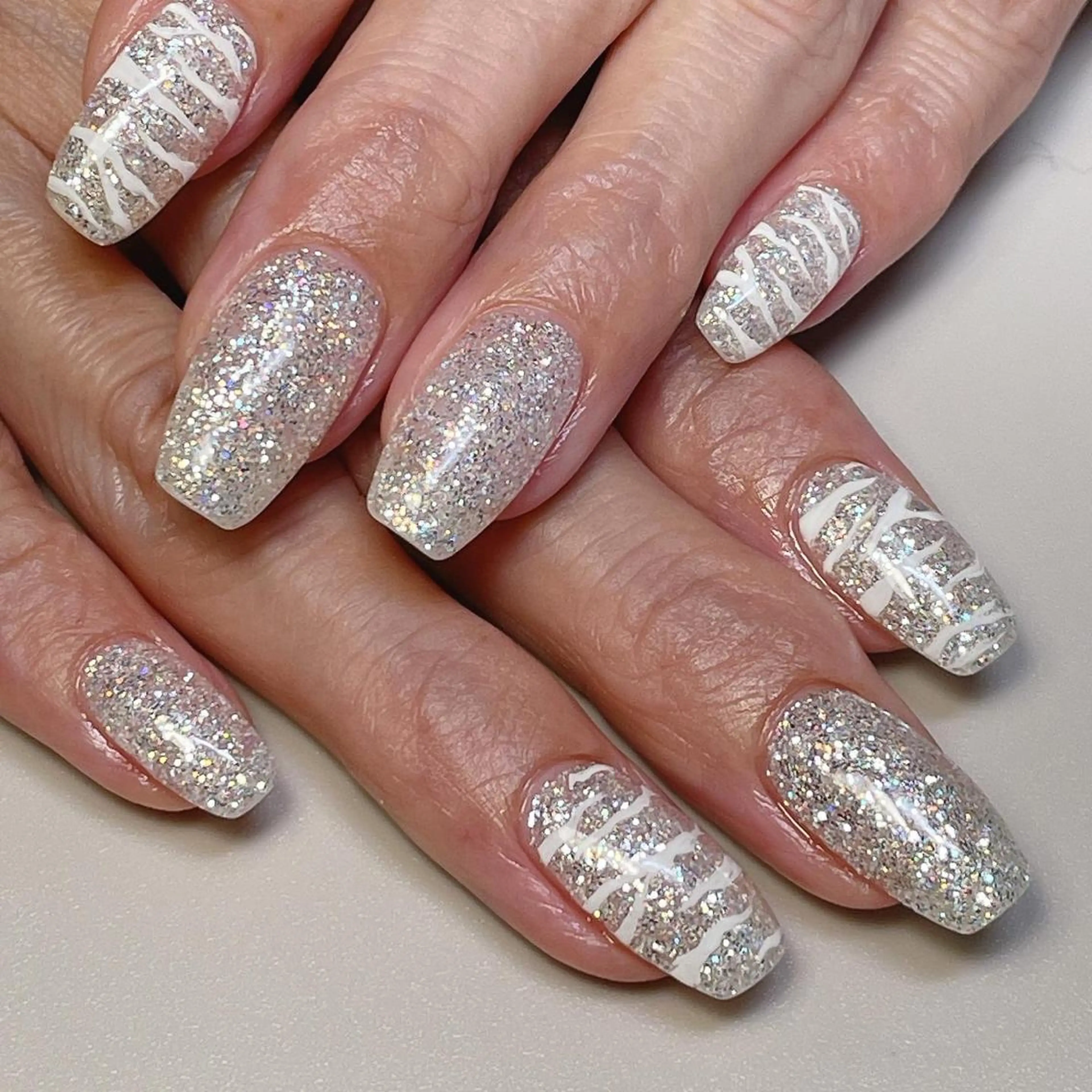 ネイル アニマル柄 アートネイル ハンドネイル kipinail 川﨑えりかのネイルデザイン