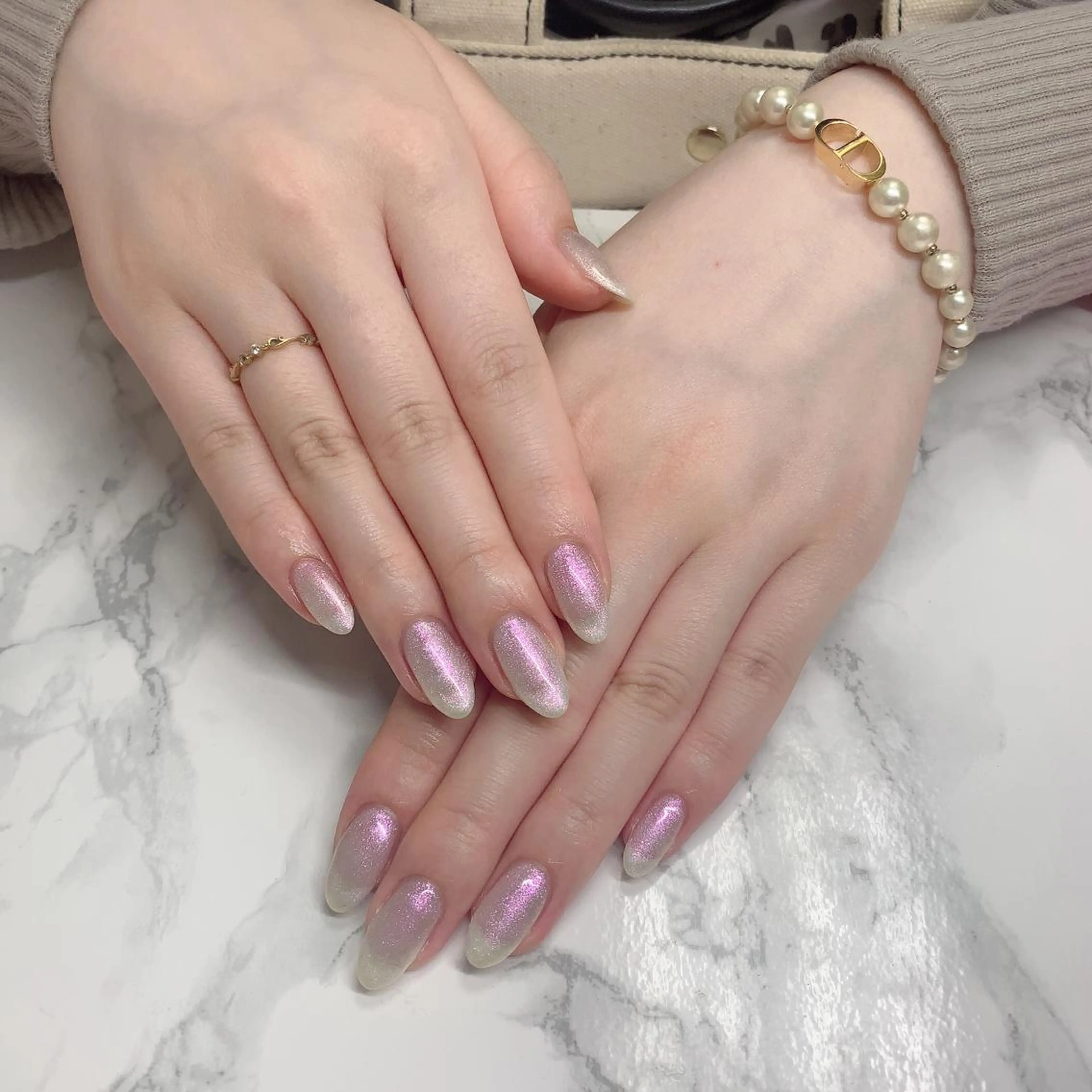 ネイル はな💎ネイル ワンホン、長さ出しのネイルデザイン