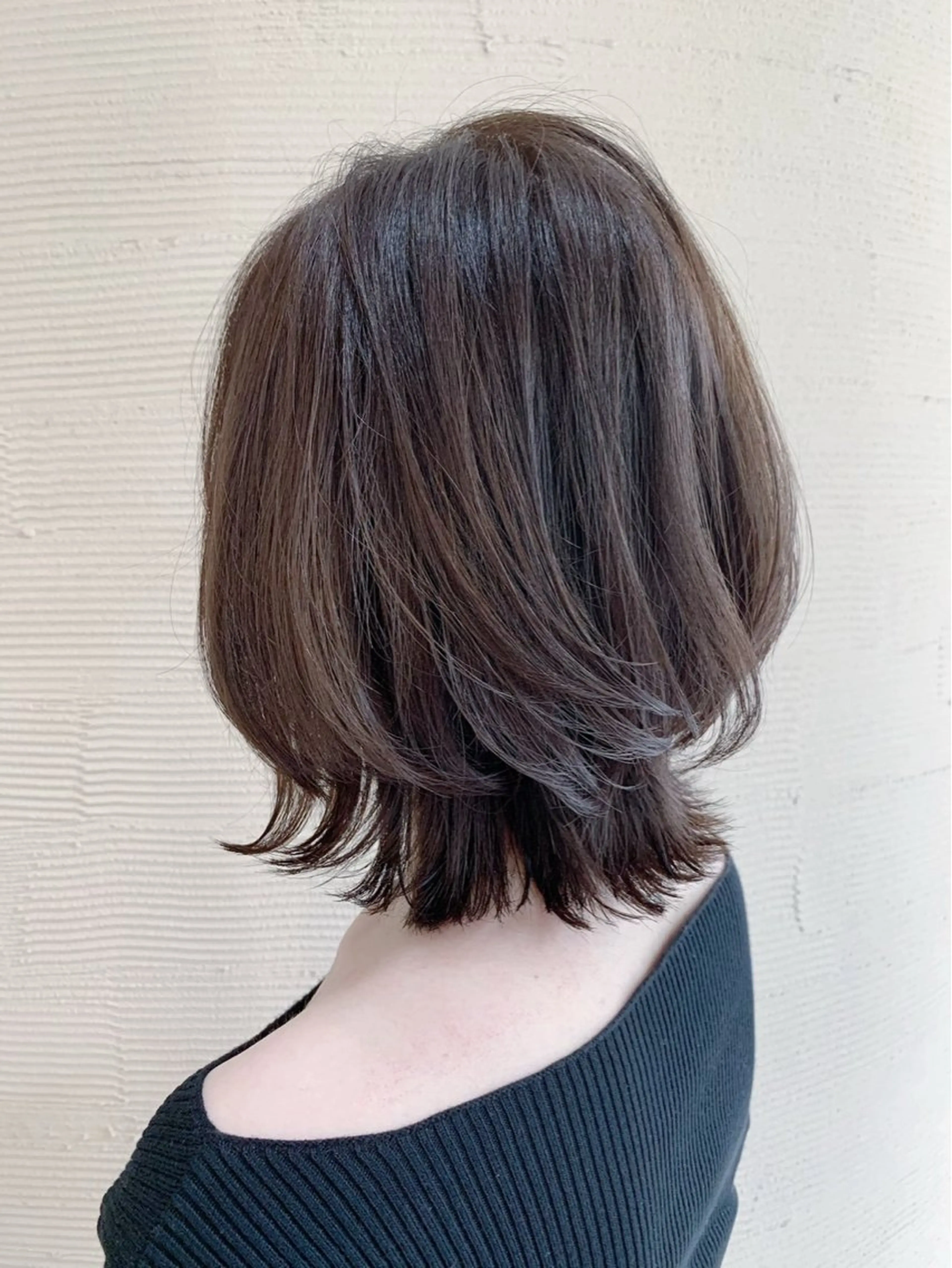 ミディアム くびれヘア 髪質改善 韓国風ヘア レイヤーカット 似合わせカット カット ヘアカラー 岡山駅/髪質改善 透明感カラー🐼のヘアスタイル