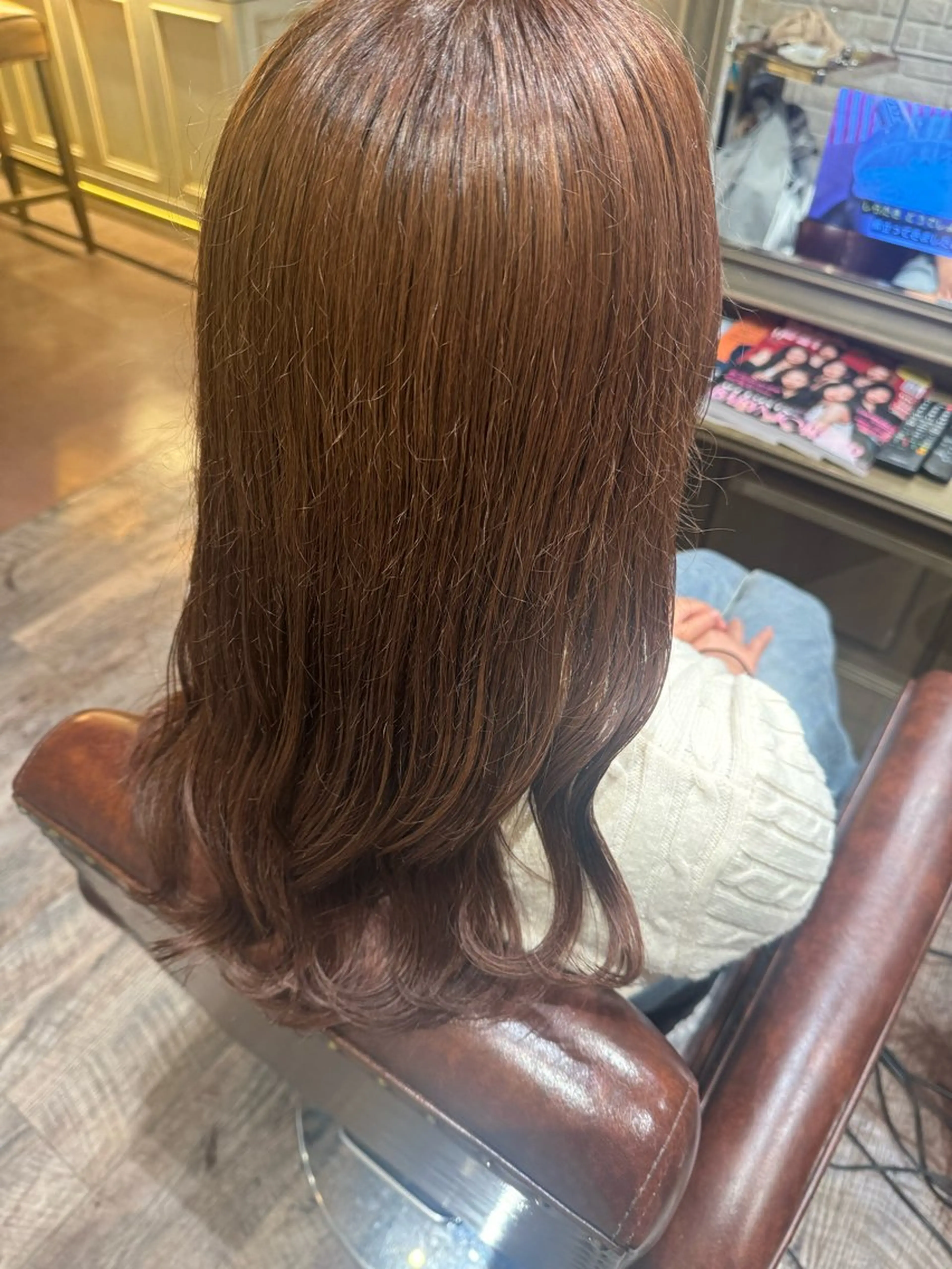 ロング カラー ベージュカラー オレンジ 野口 菜緒のヘアスタイル