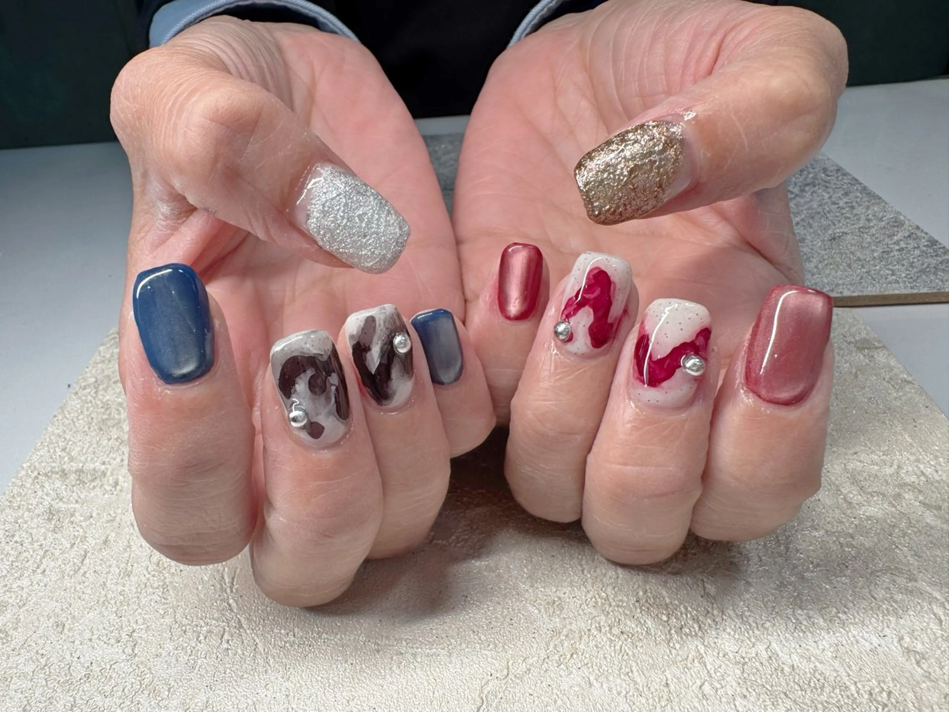 ネイル アートネイル ニュアンスネイル lio nail___のネイルデザイン