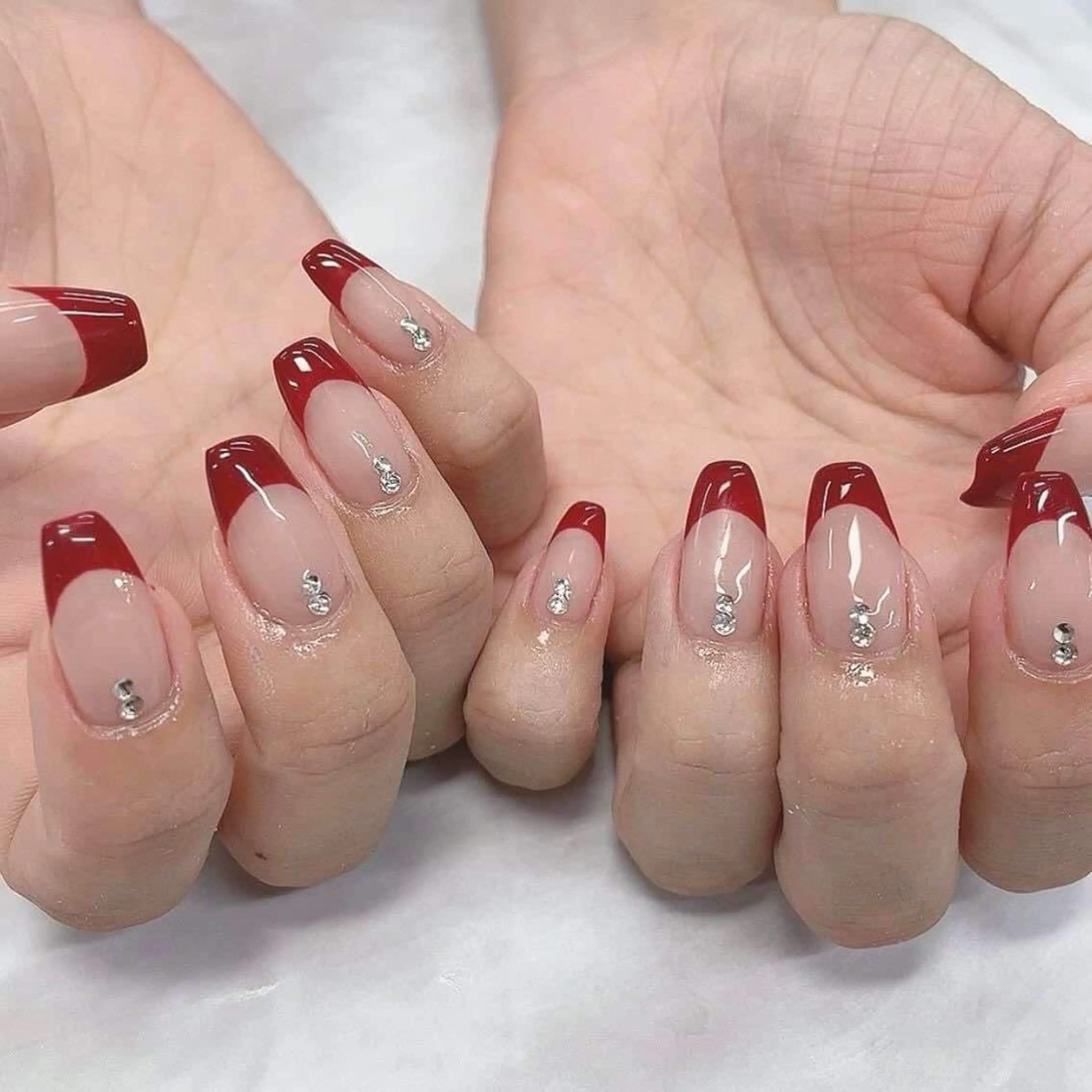 ネイル オーロラネイル チークネイル 長さ出し フットネイル フレンチネイル Lee Nails チップ長さだし専門店のネイルデザイン
