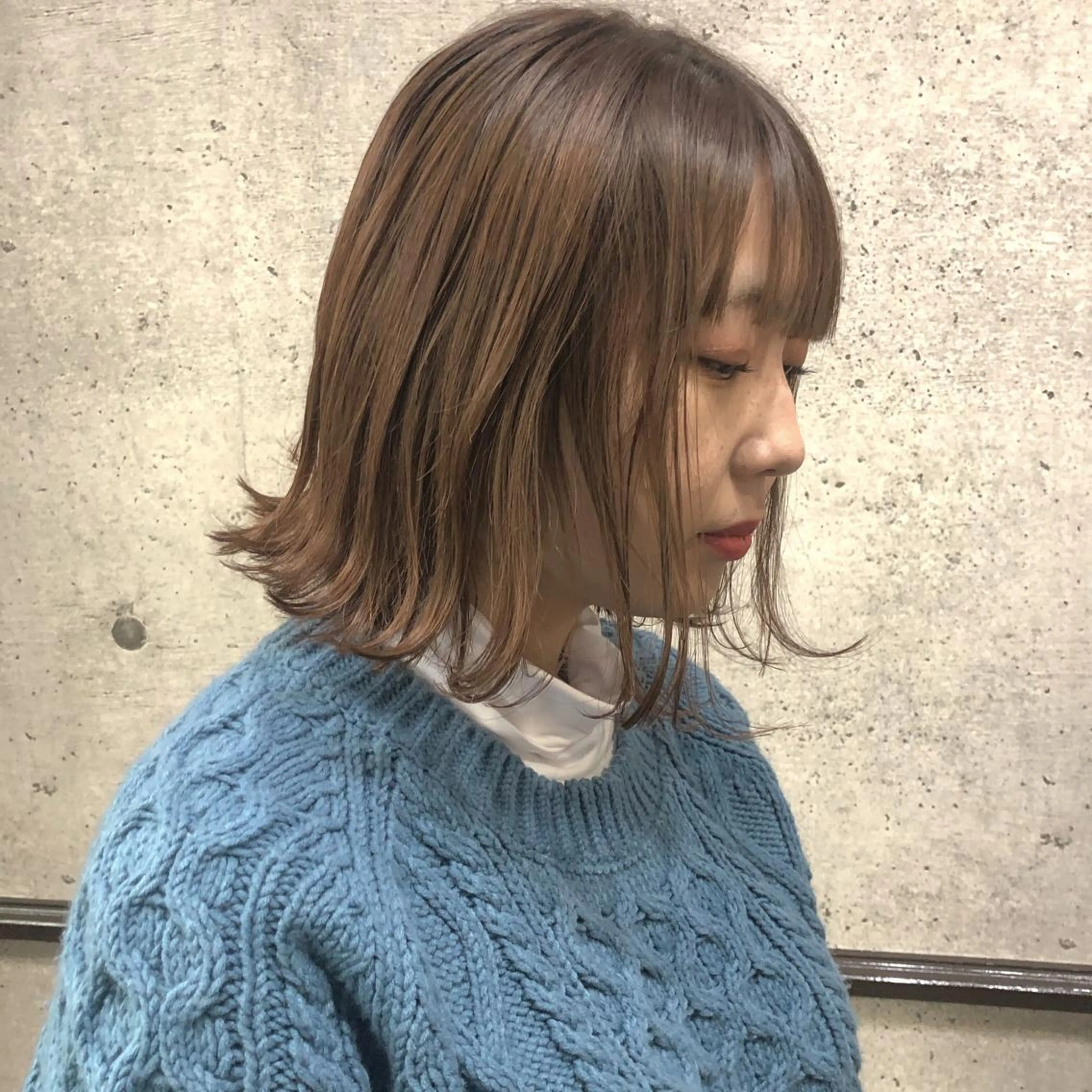 ショート カット 江原 彩華のヘアスタイル