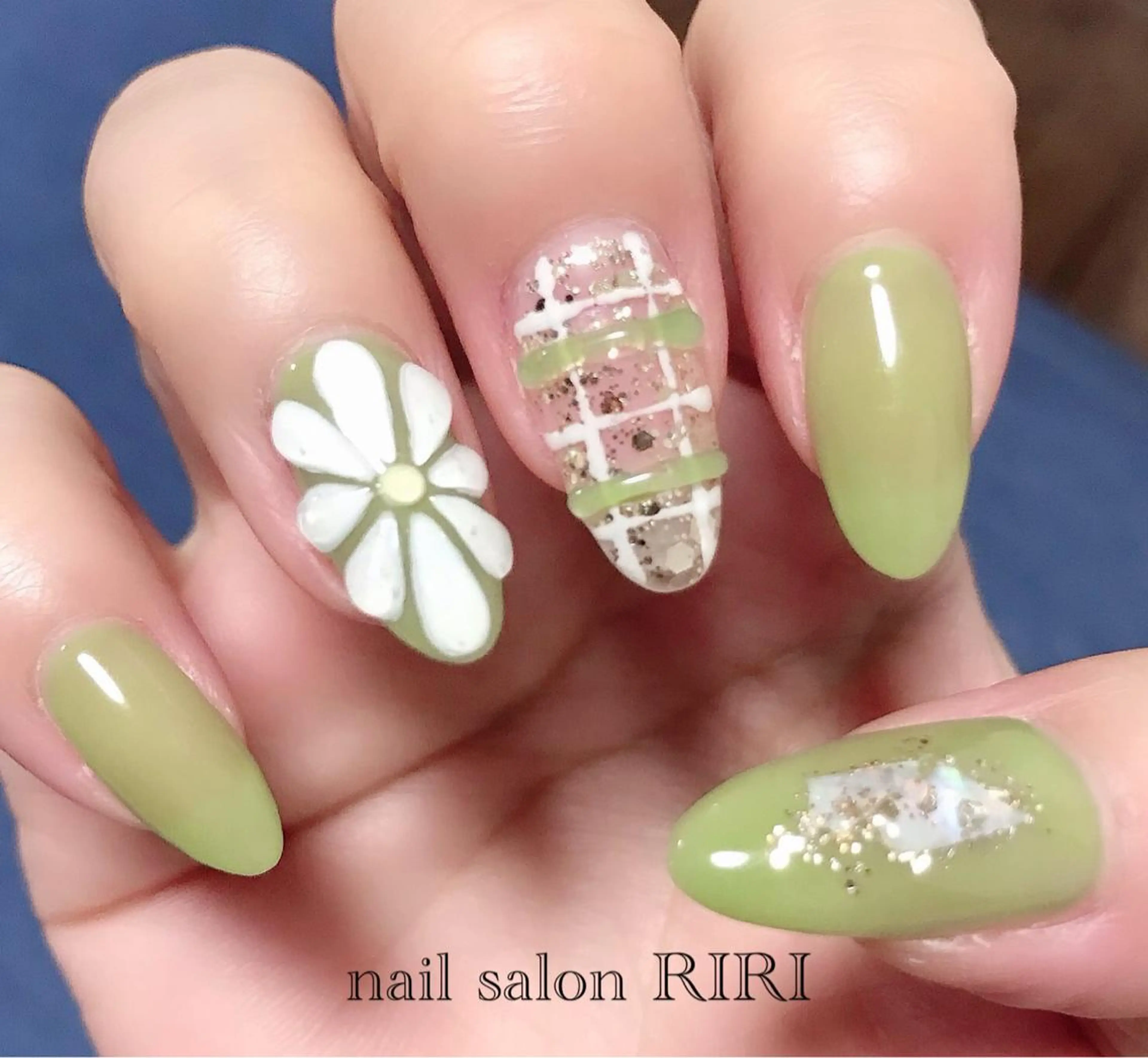 ネイル フラワーネイル ぷっくりネイル RIRI リリのネイルデザイン
