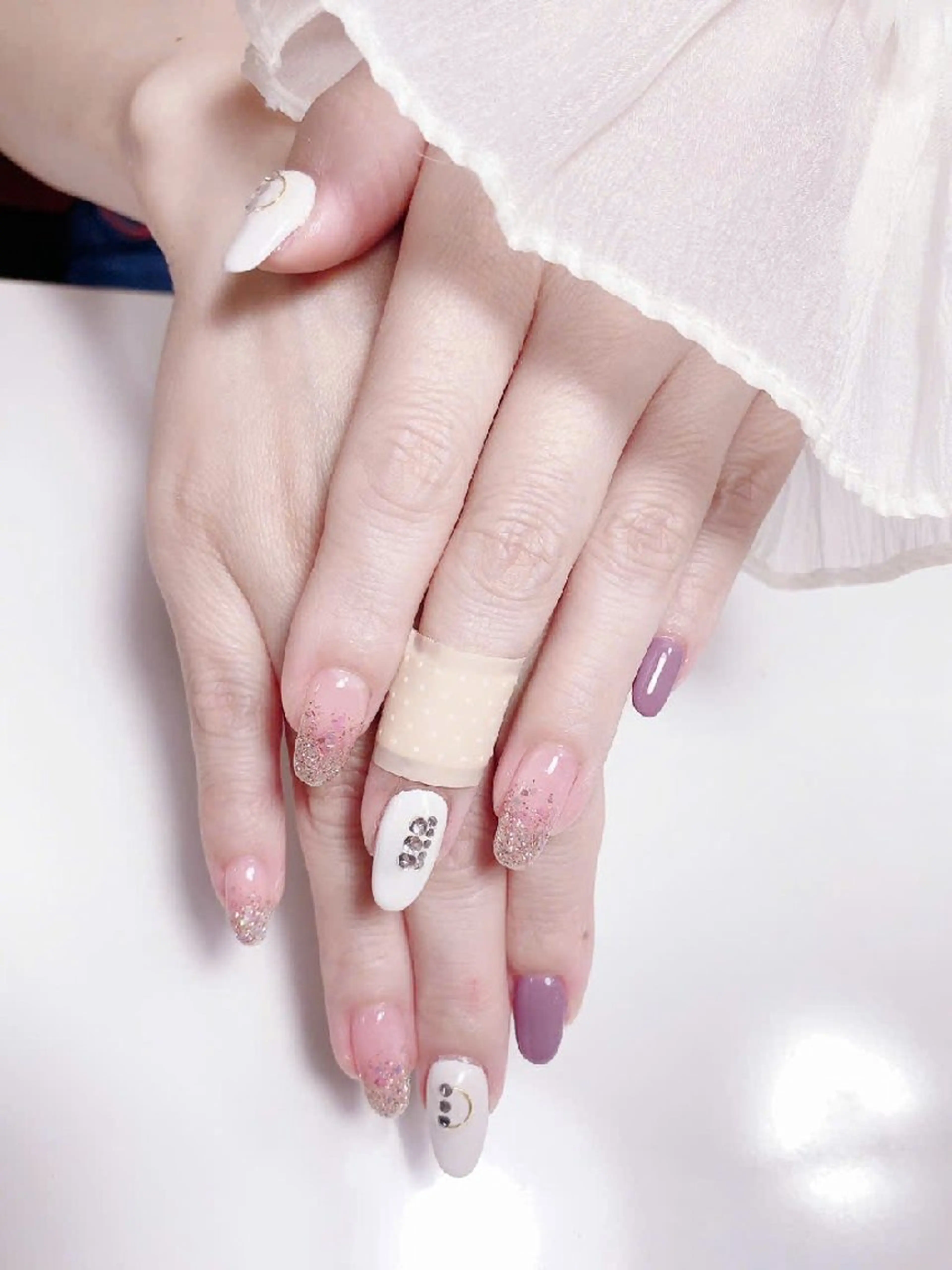 ネイル Hina ネイルサロンのネイルデザイン