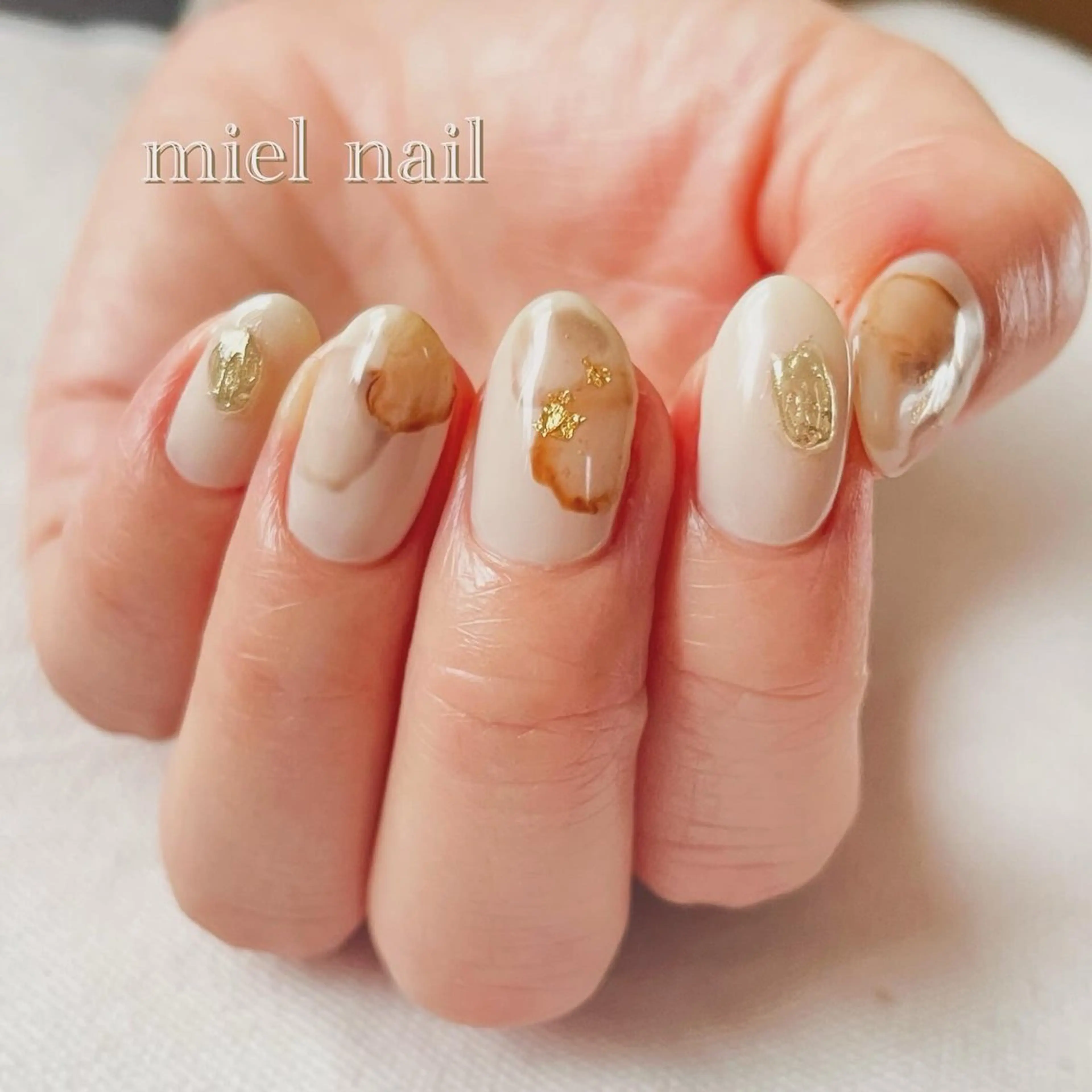 ネイル ミラーネイル 冬ネイル ハンドネイル miel nailのネイルデザイン