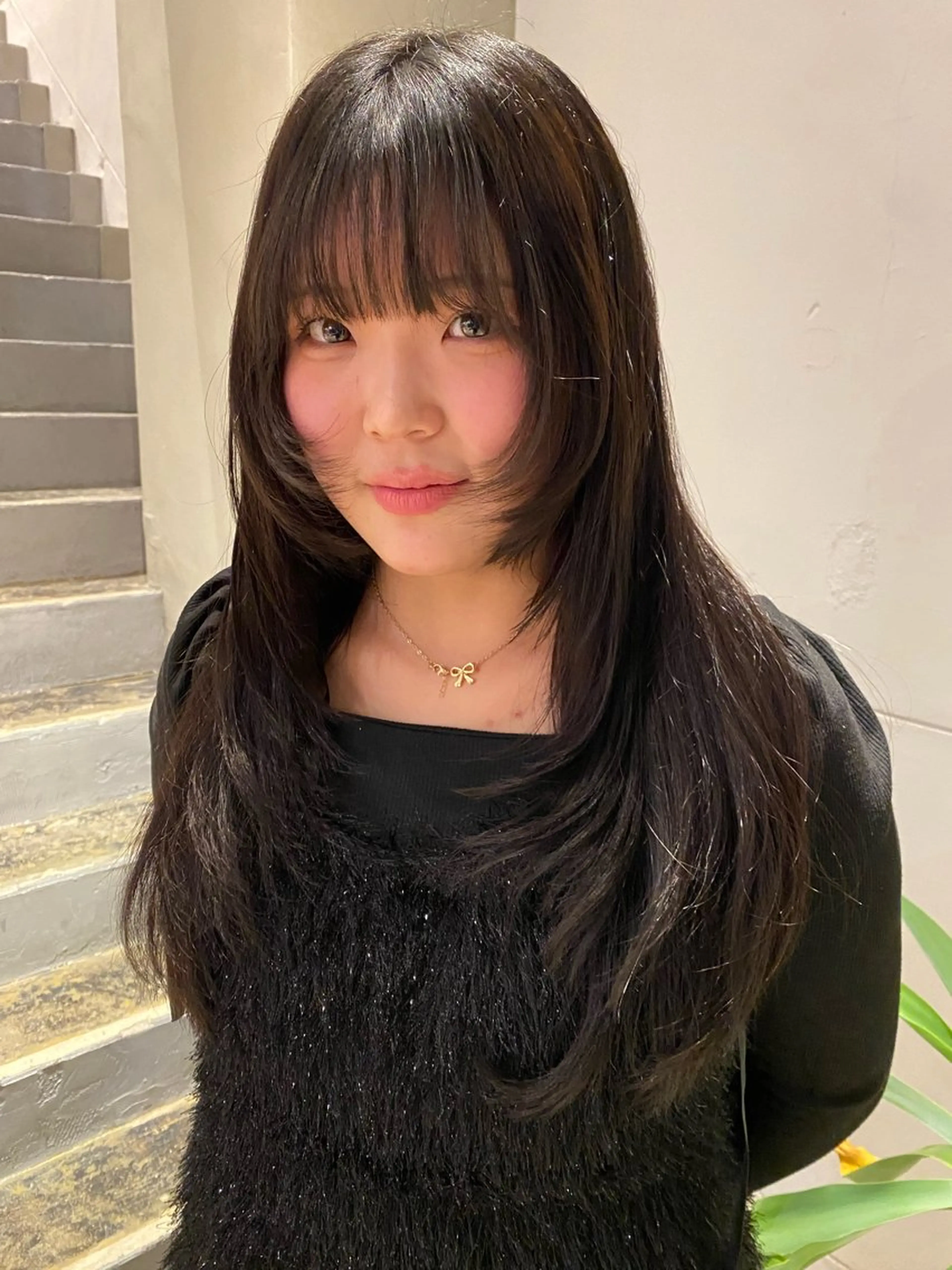 ロング レイヤーカット/ ダブルカラーサクライのヘアスタイル