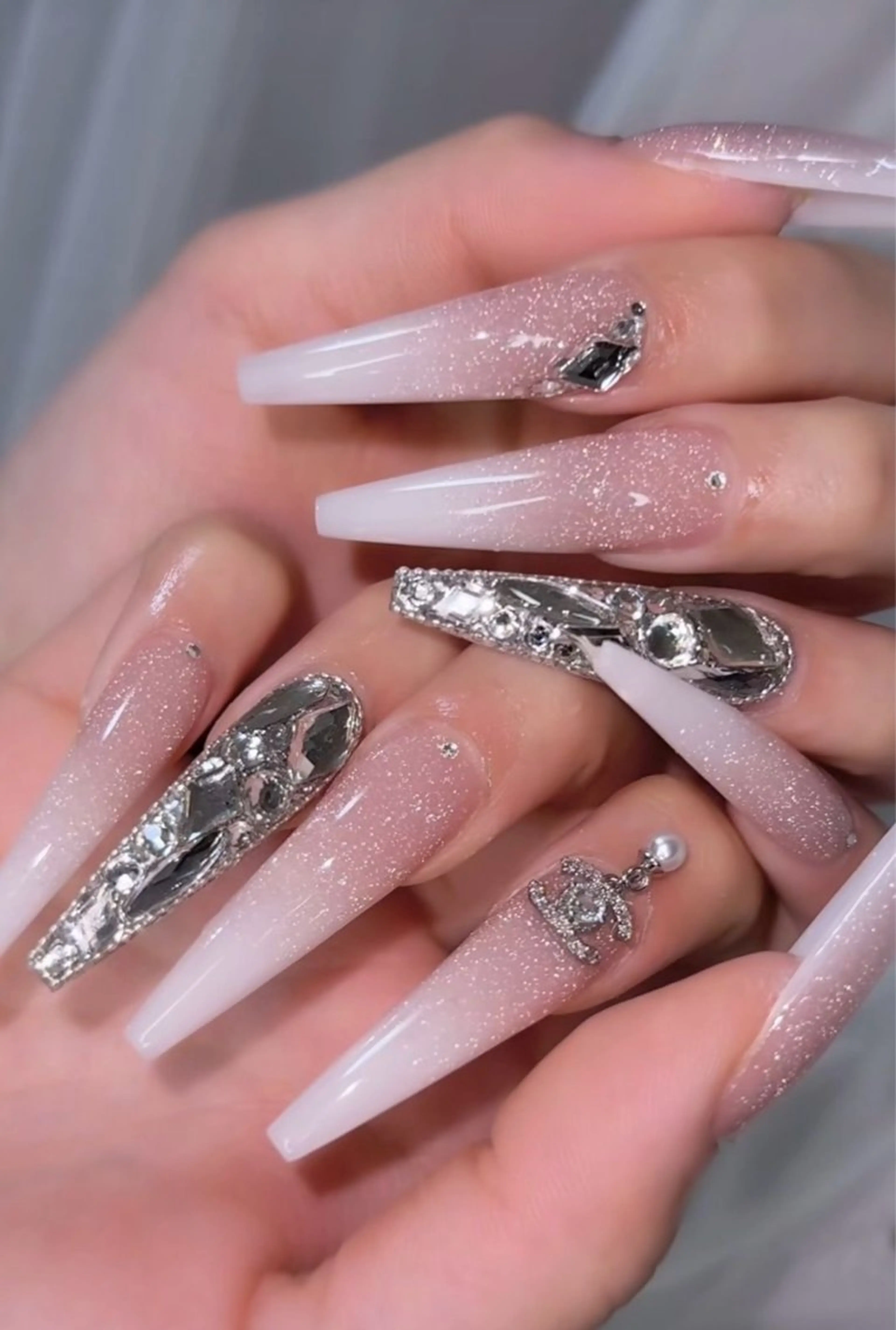 ネイル ハンドネイル Vp ネイルのネイルデザイン