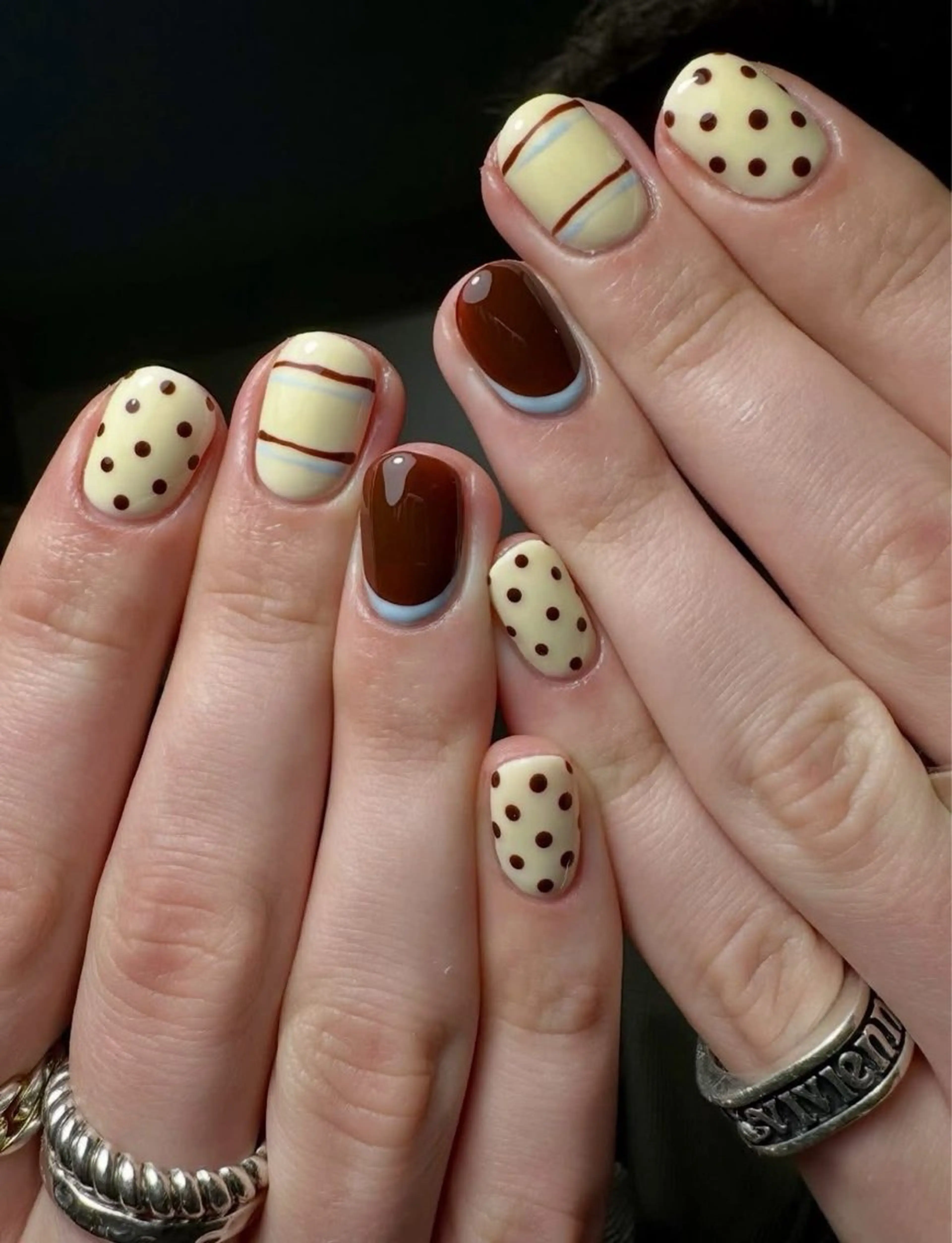 ネイル オーロラネイル ブルー チークネイル 長さ出し フットネイル ハンドネイル JIN 168 新大久保のネイルデザイン