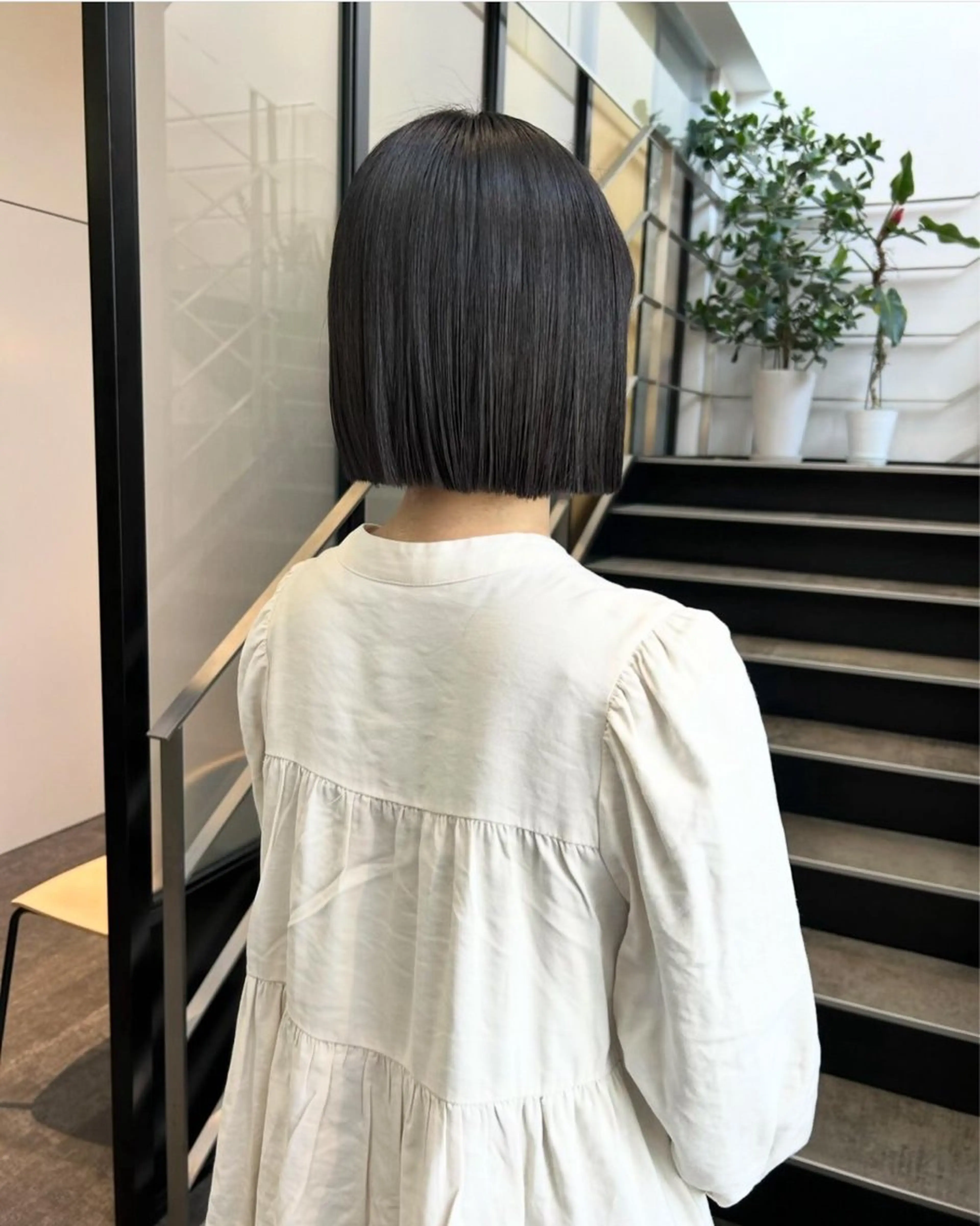ミディアム カラー パーマ ヘアアレンジ キッズ 切りっぱなしボブ 黒髪 ボブ stylist 🌸 kana.のヘアスタイル
