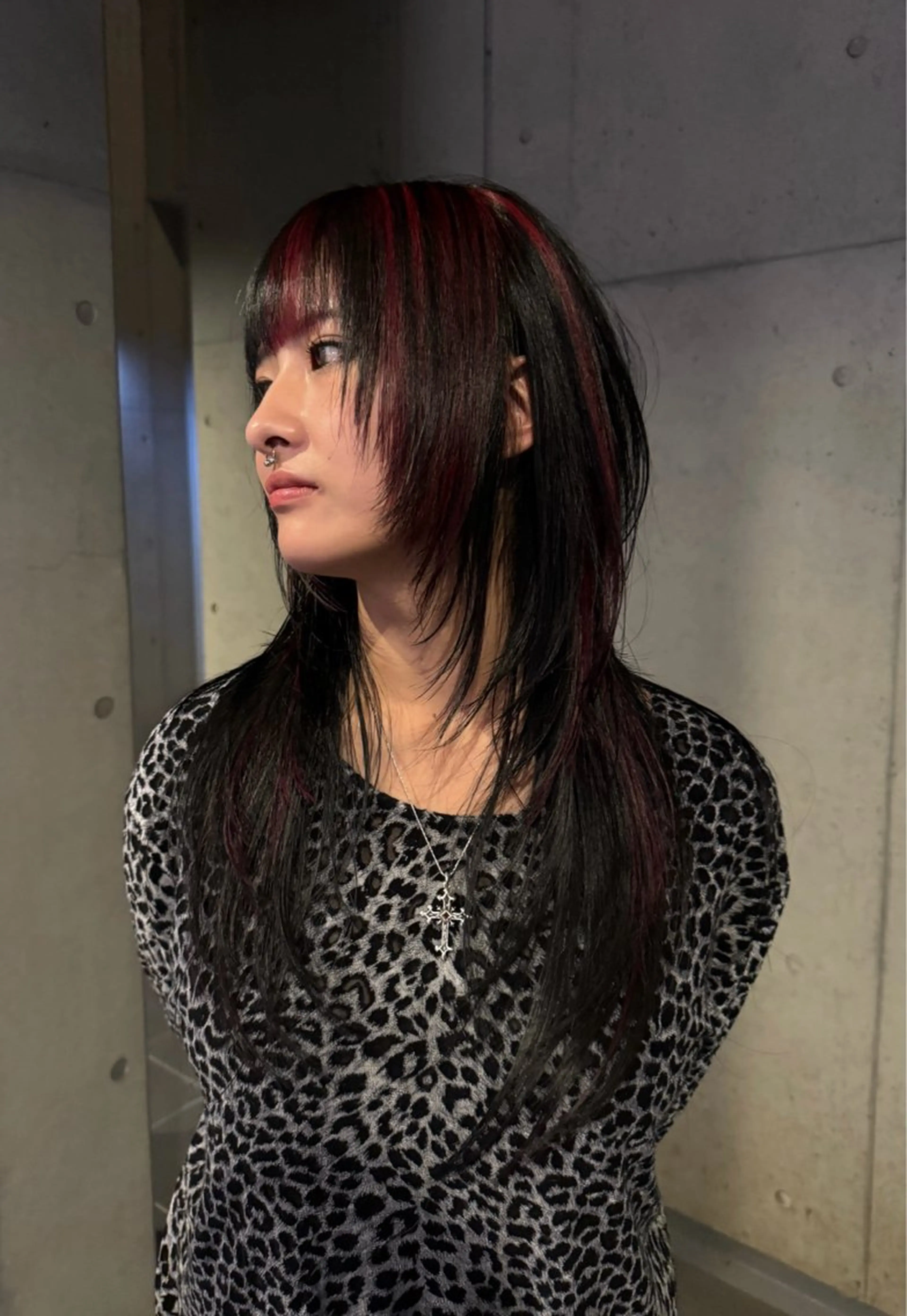 ロング カラー だいち/ブリーチ/ レイヤーカットのヘアスタイル