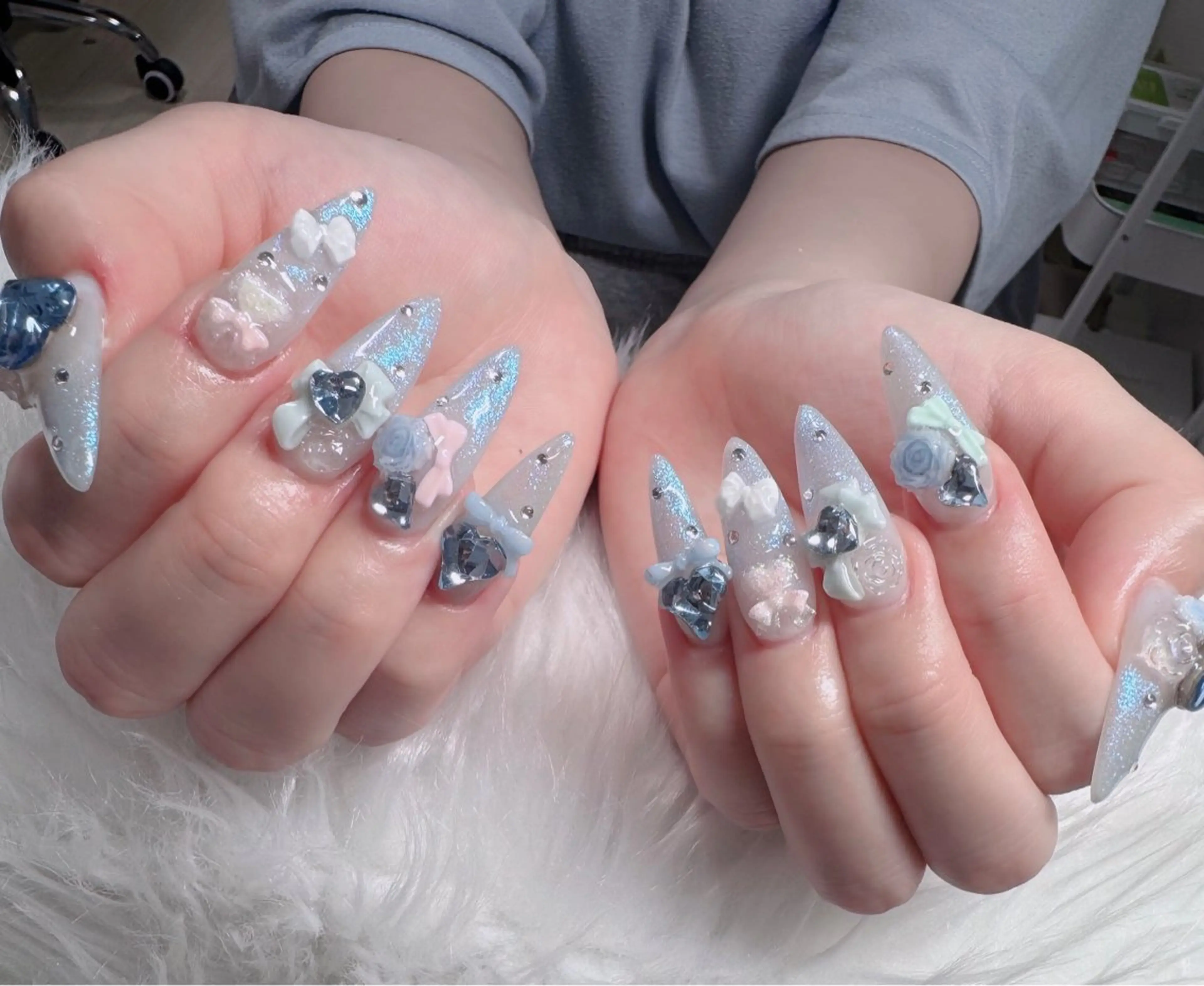 ネイル フレンチネイル ジェルネイル ハロウィン キラキラネイル 韓国ネイル H.baby Nail Salonのネイルデザイン