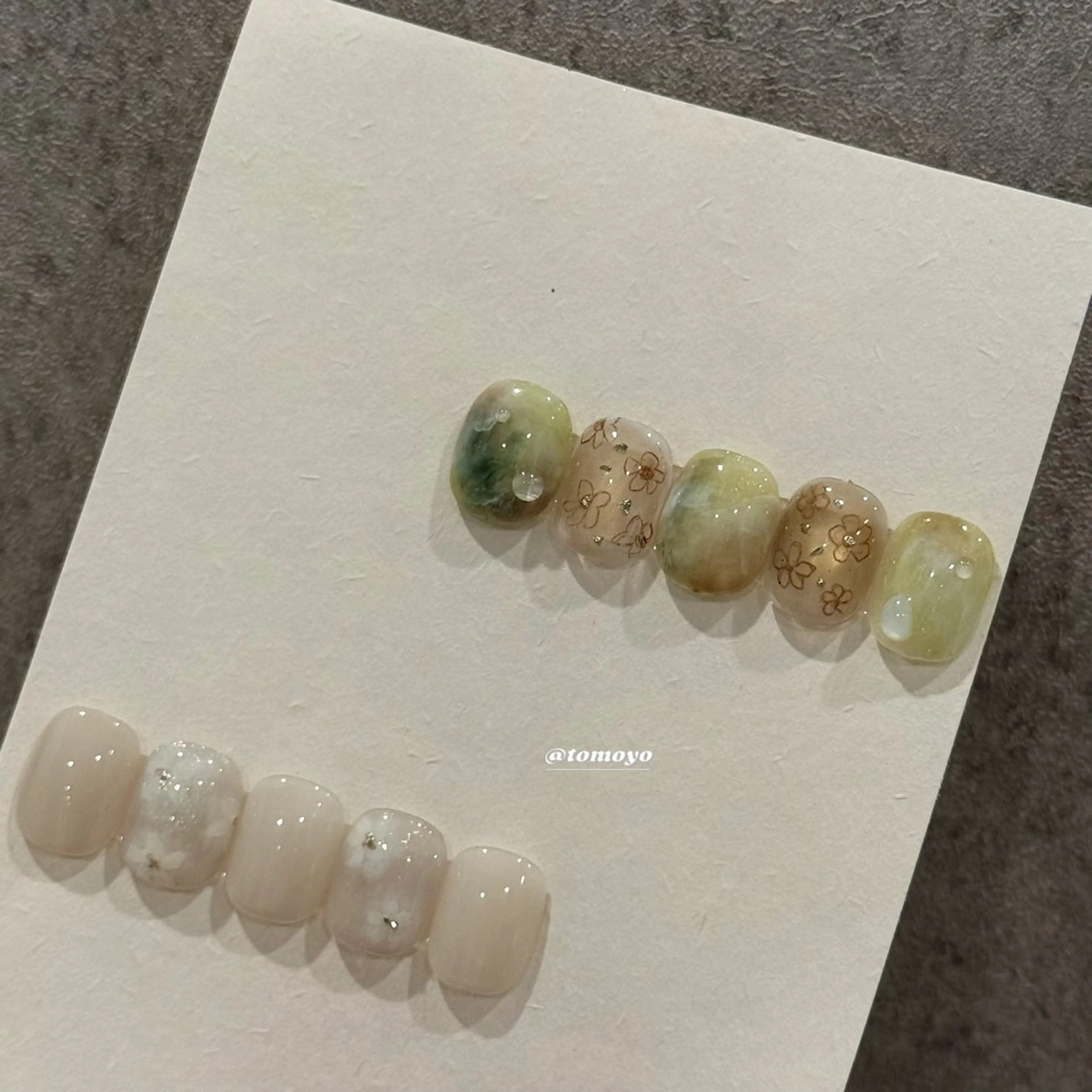 ネイル グリーン 春ネイル 知 世のネイルデザイン